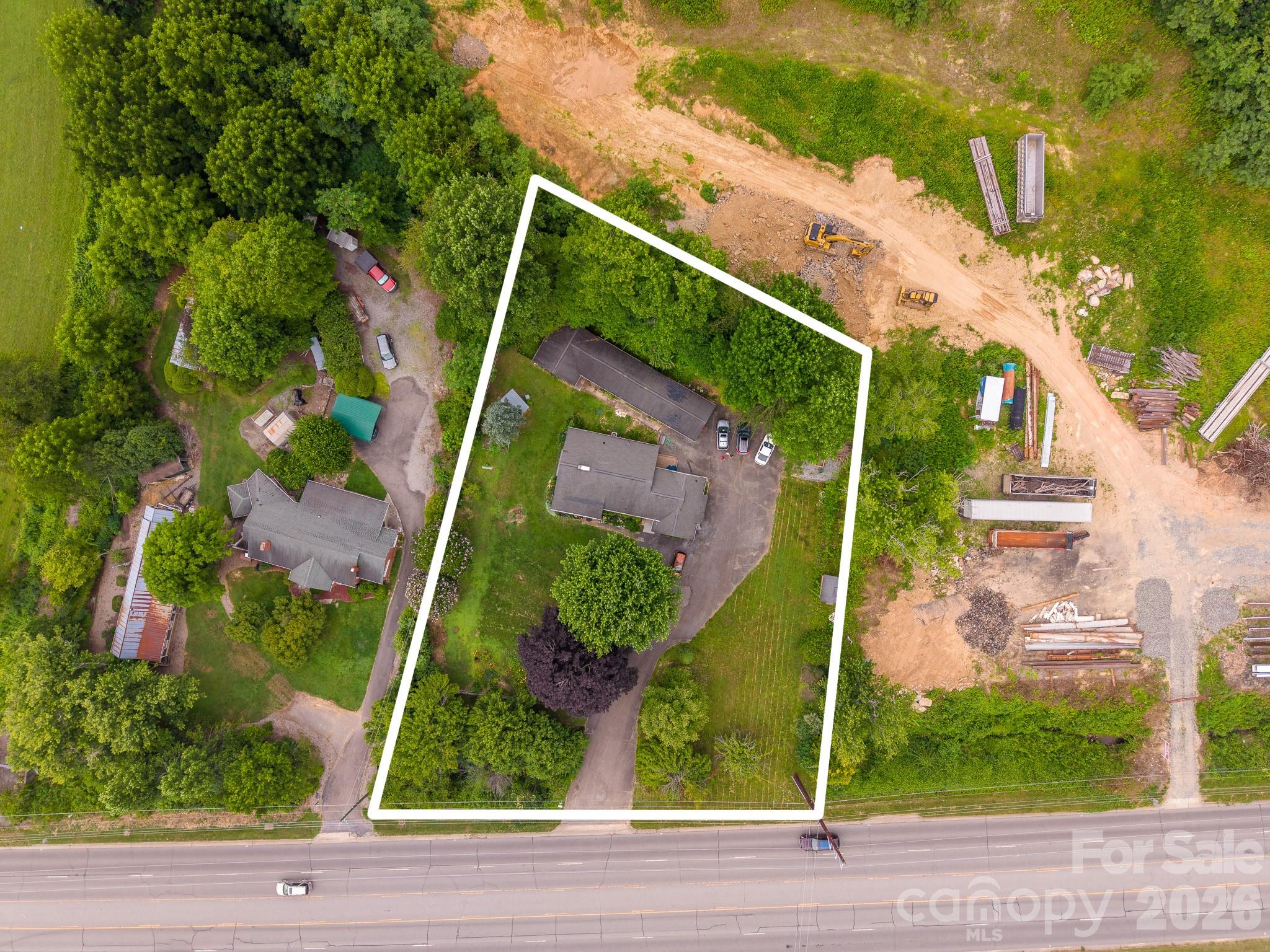 main property photo 23