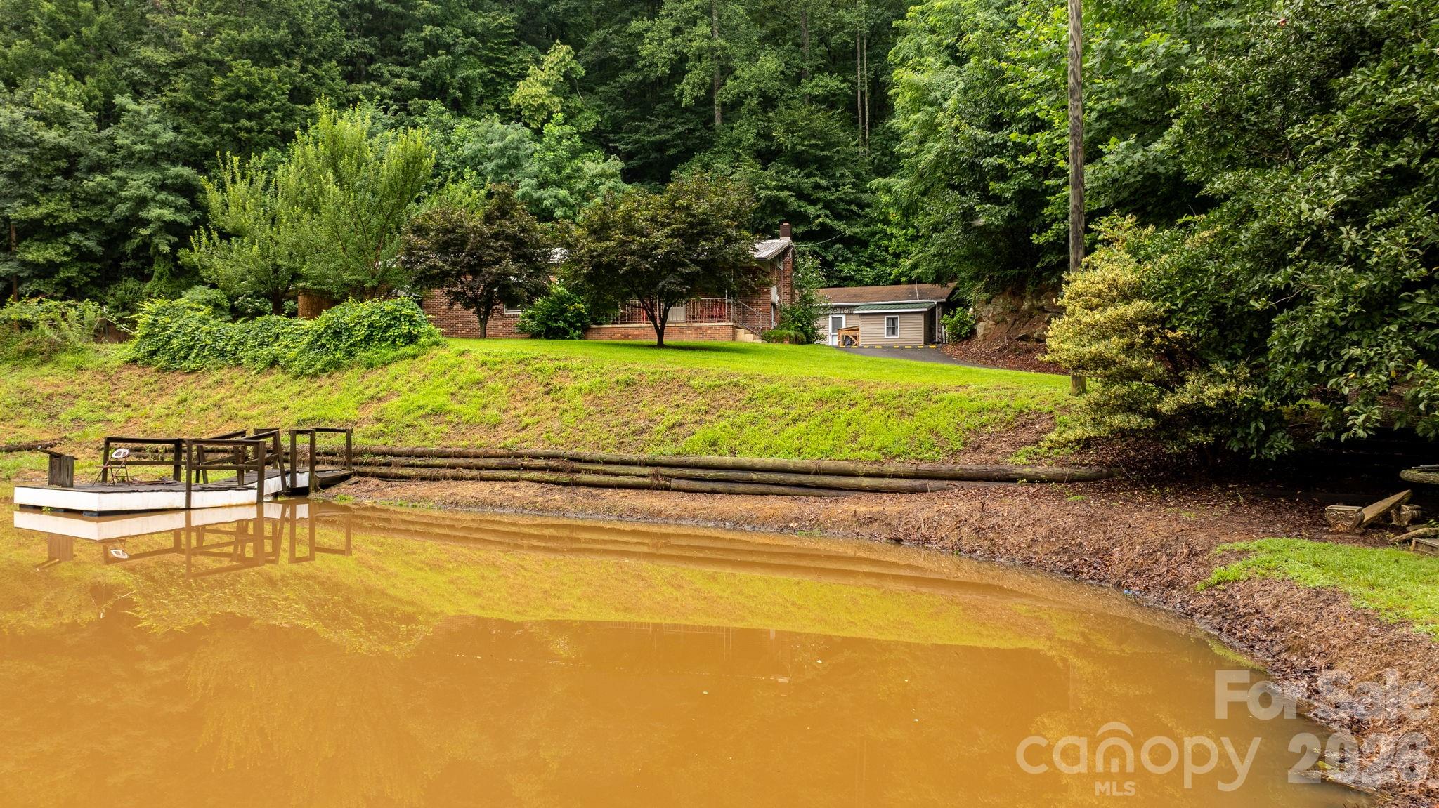 main property photo 40