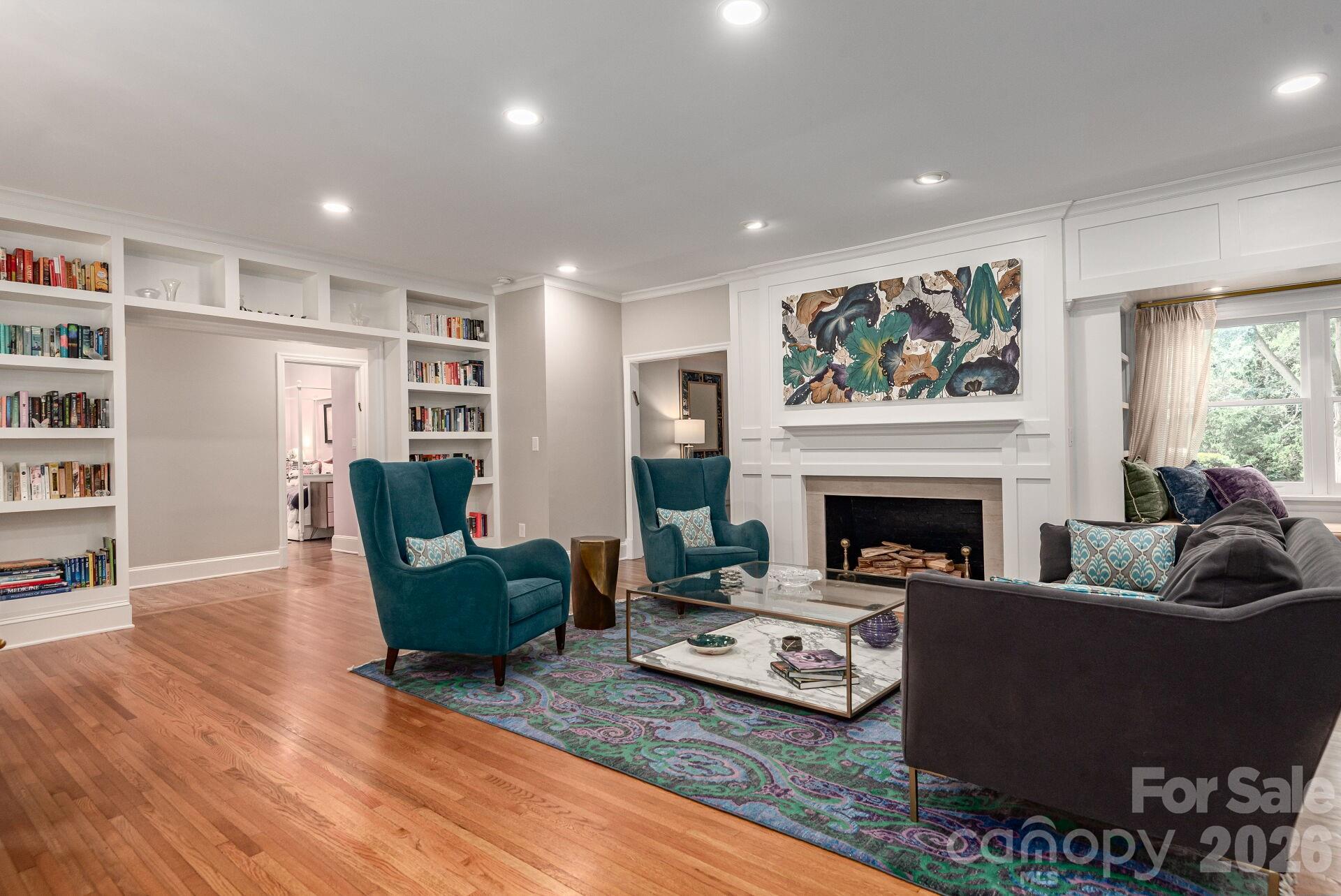 main property photo 5