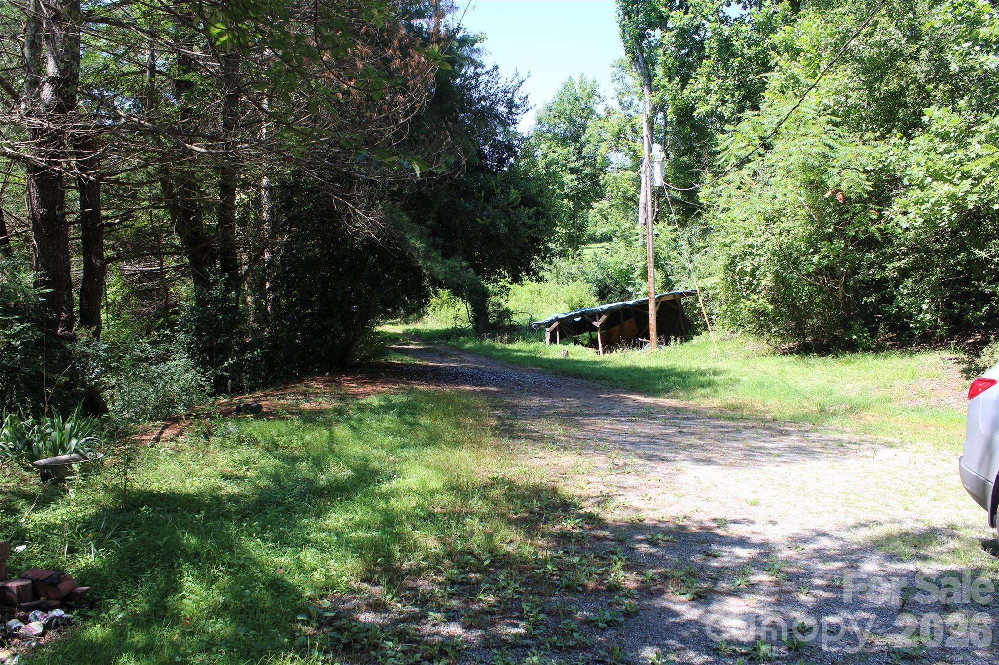 main property photo 17