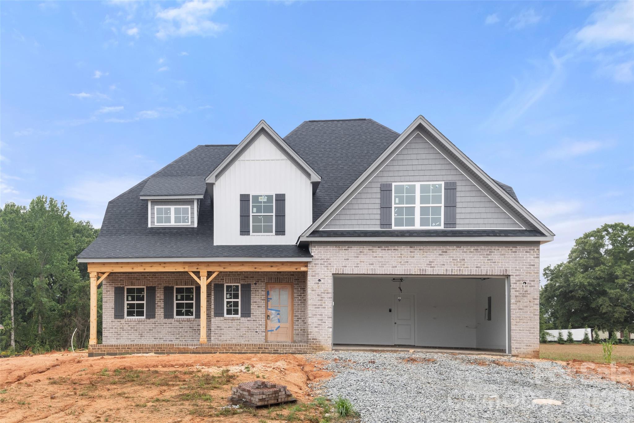 main property photo 0