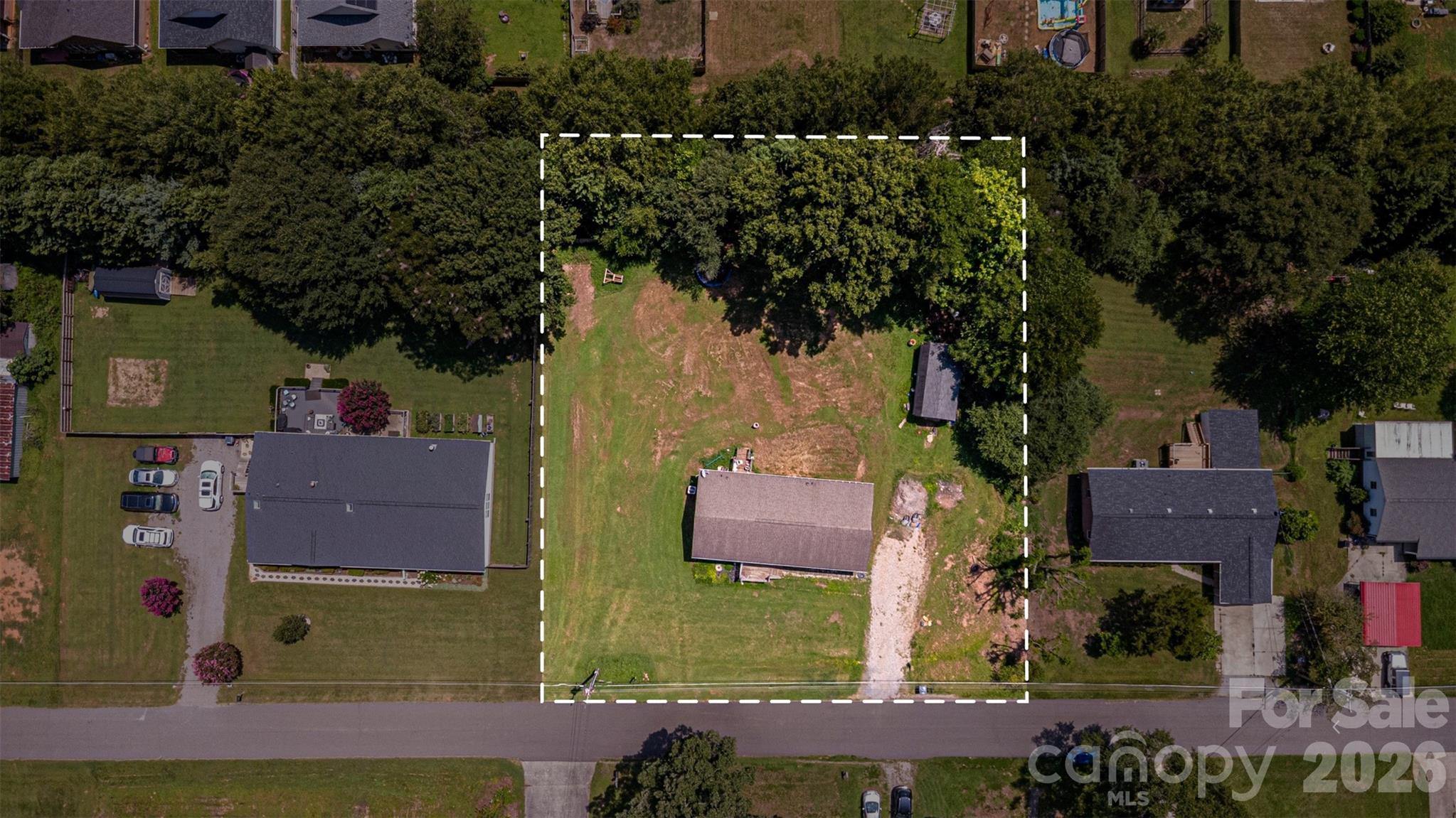 main property photo 3