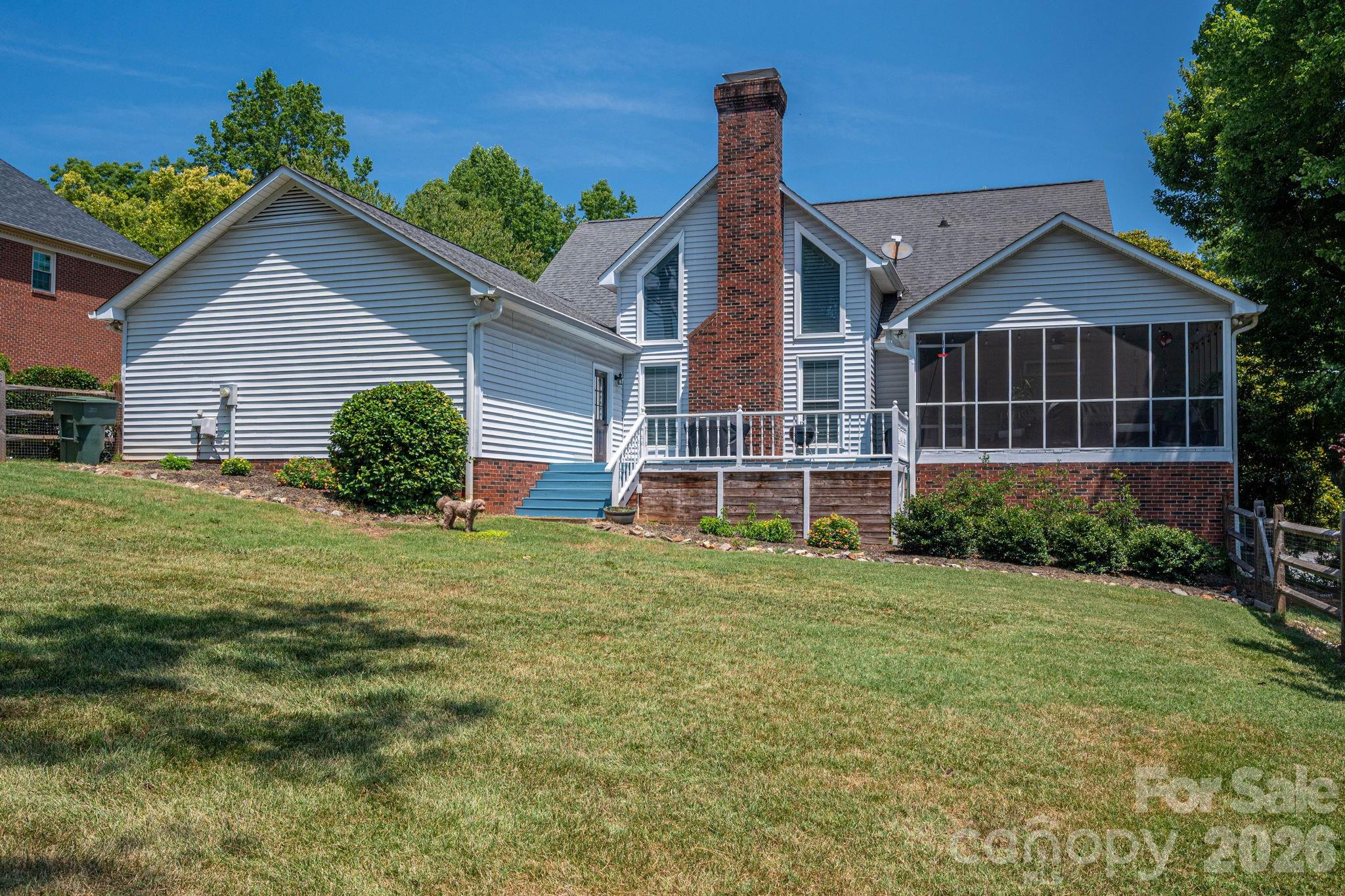 main property photo 37