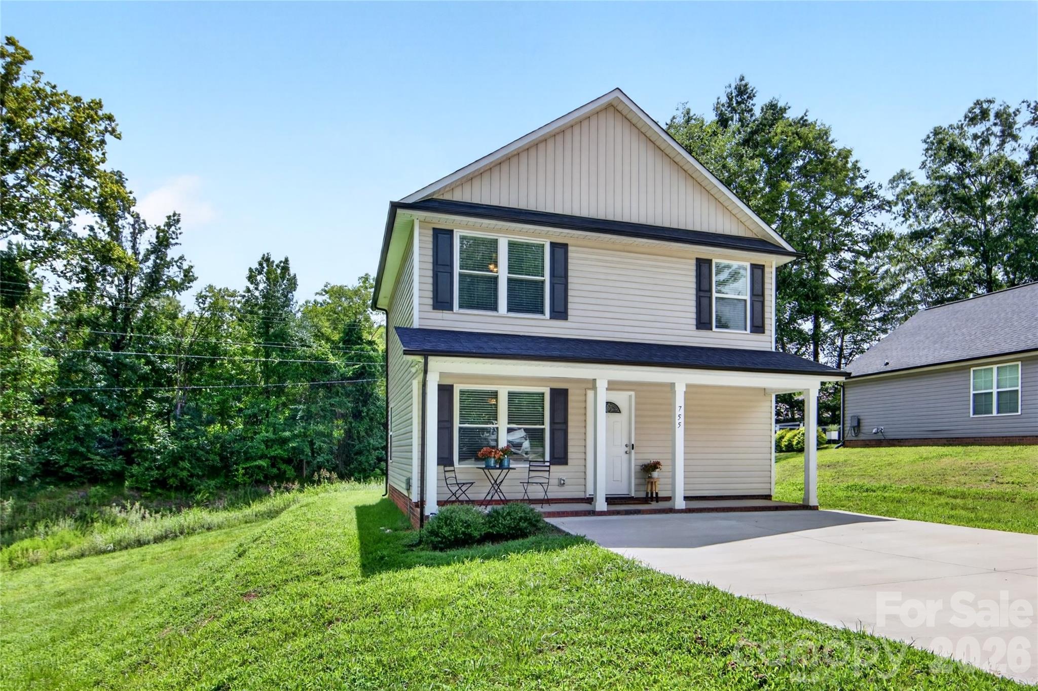 main property photo 2