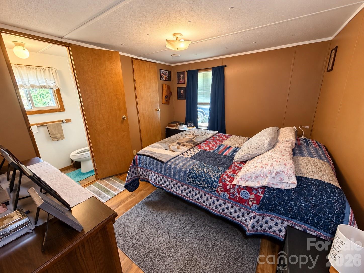 main property photo 12