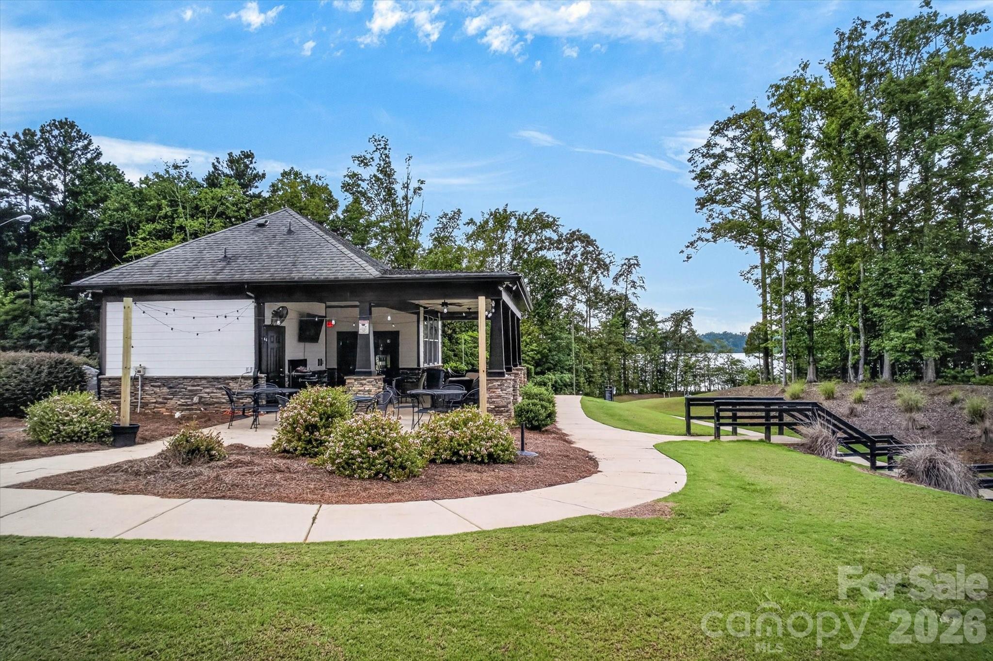 main property photo 45