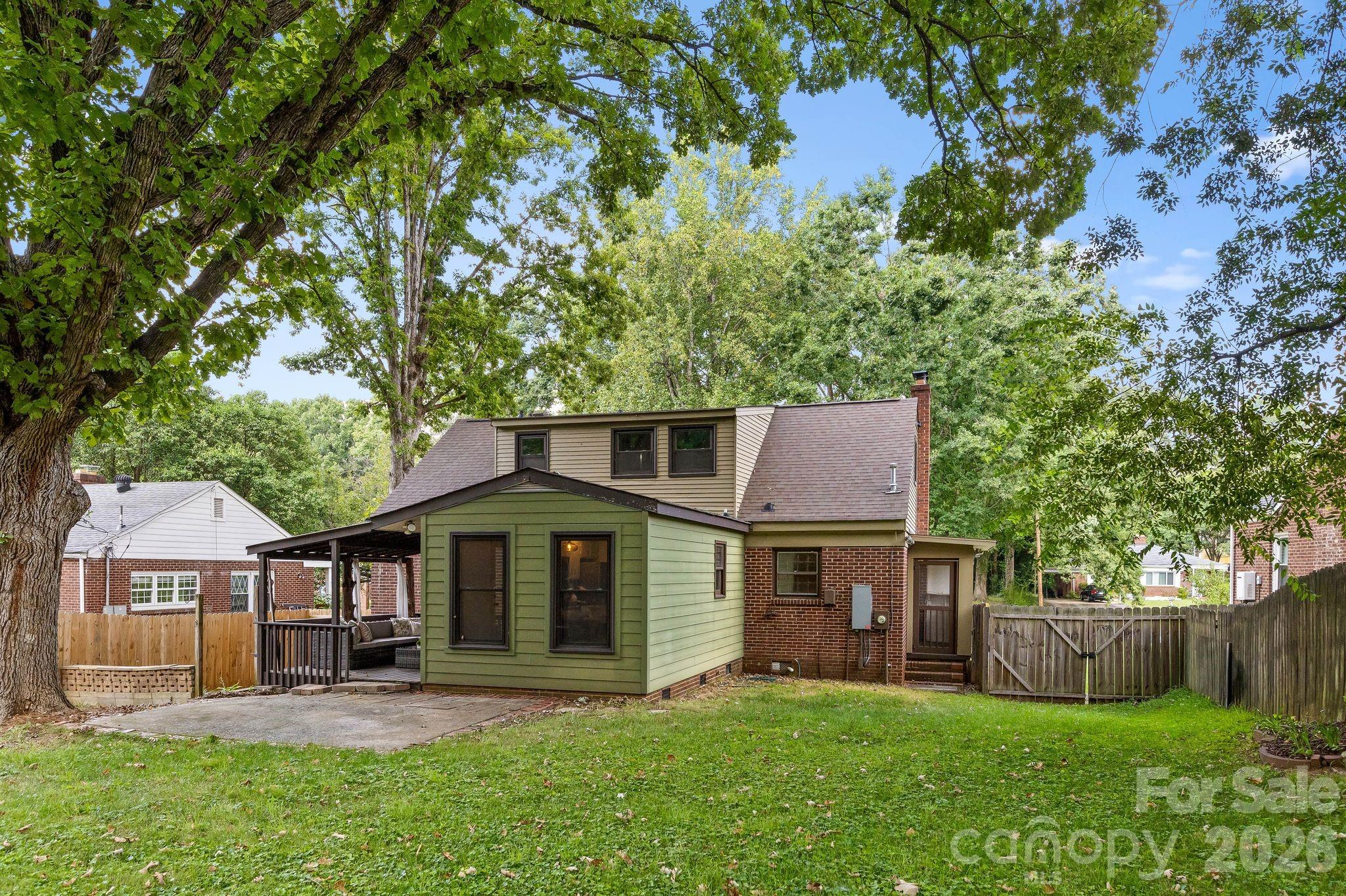 main property photo 35