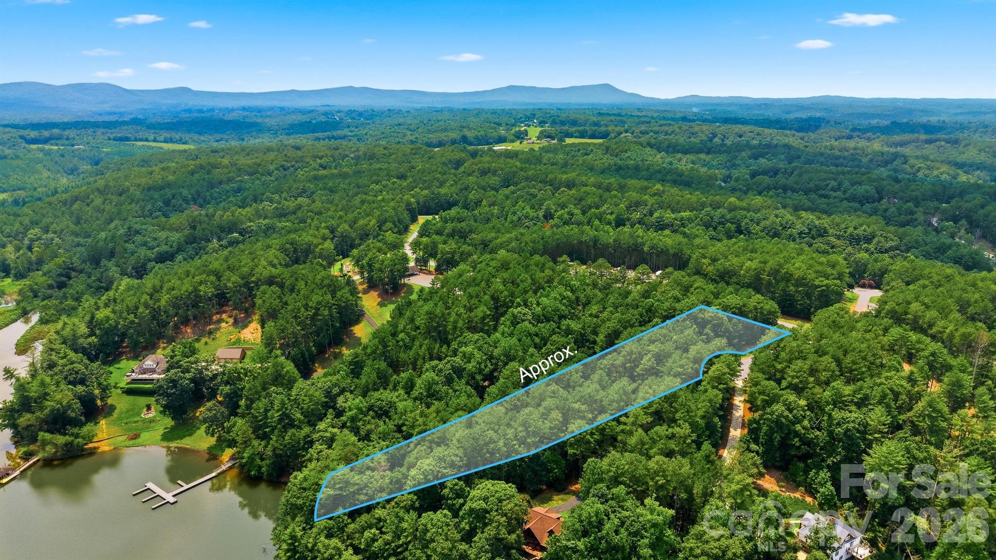 main property photo 8