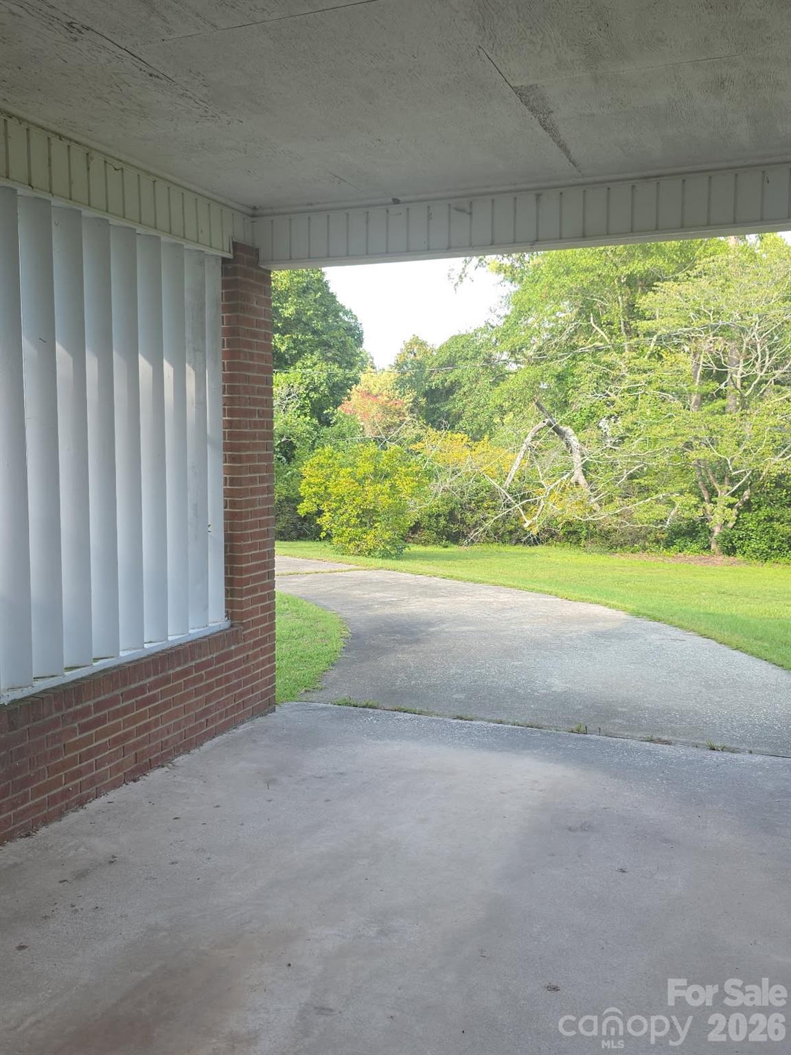 main property photo 20
