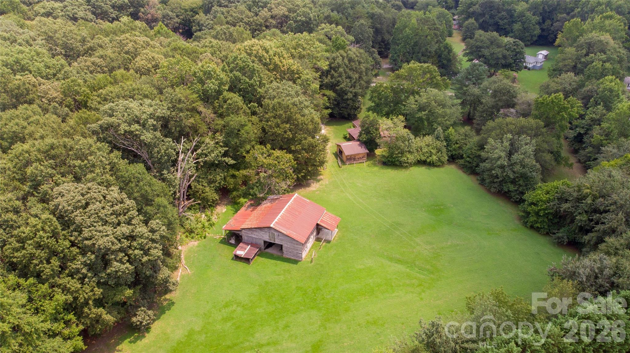 main property photo 37