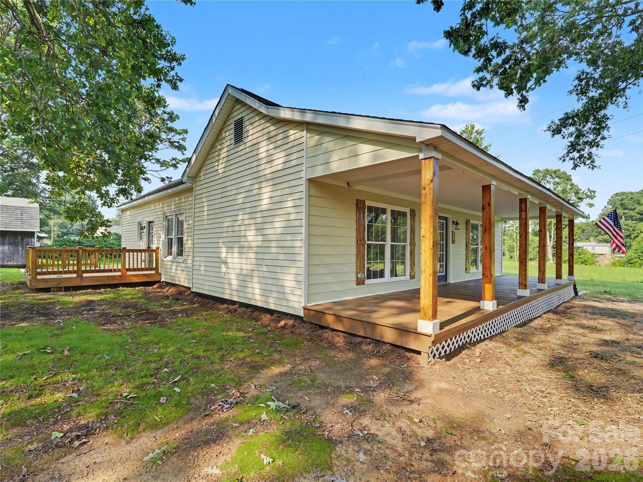 main property photo 29