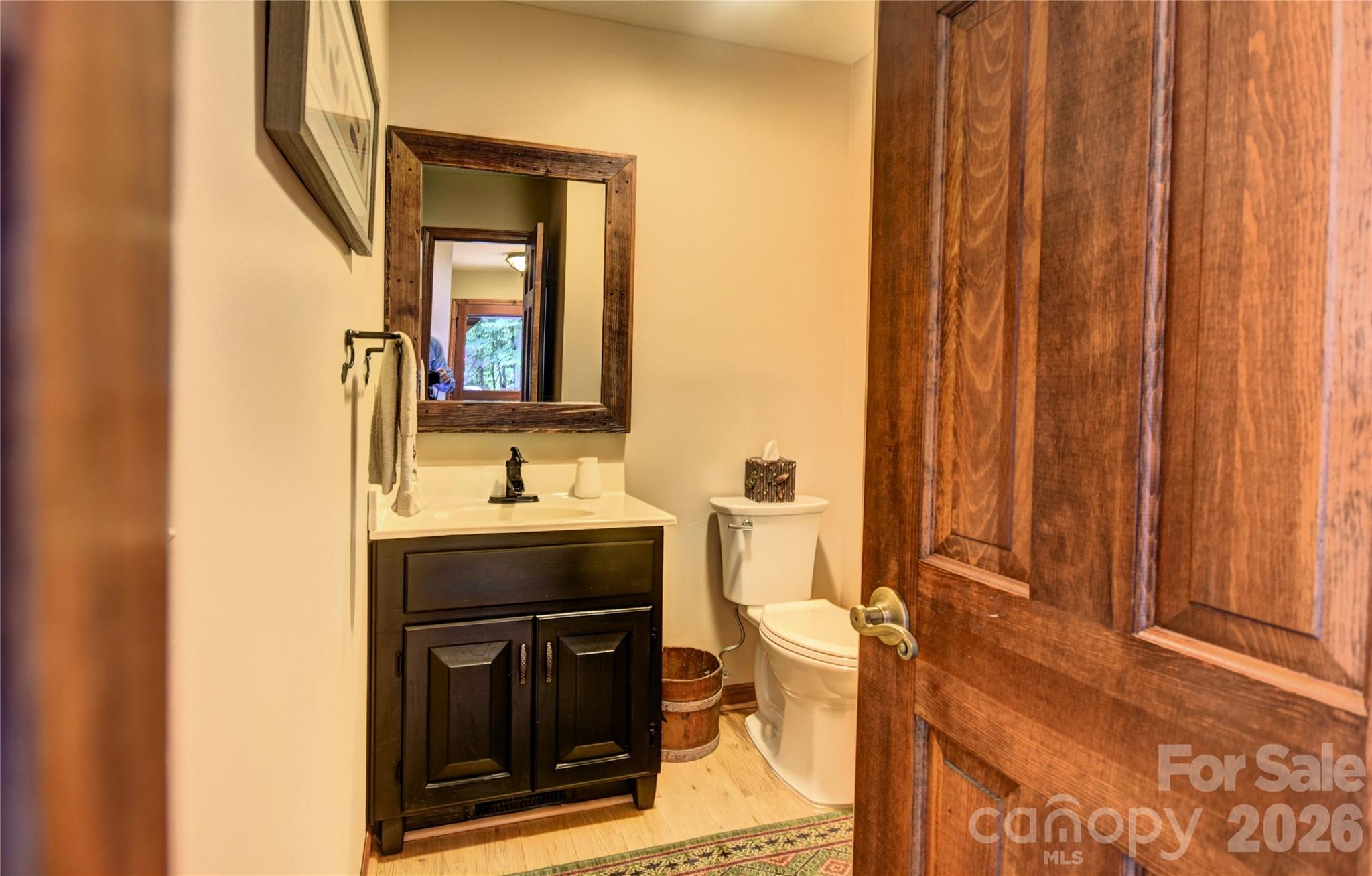 main property photo 7