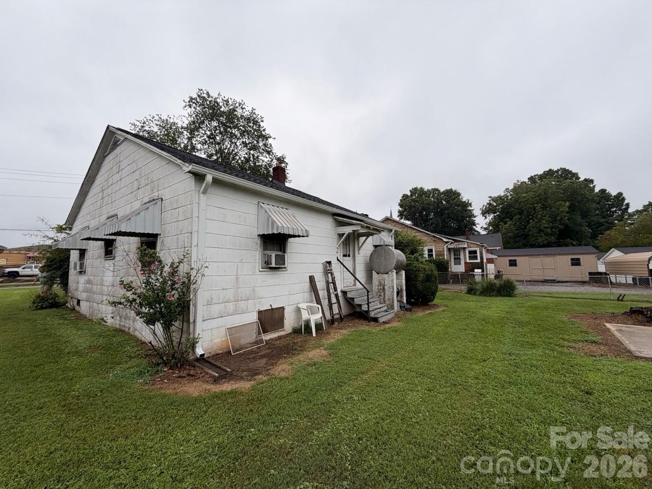 main property photo 3