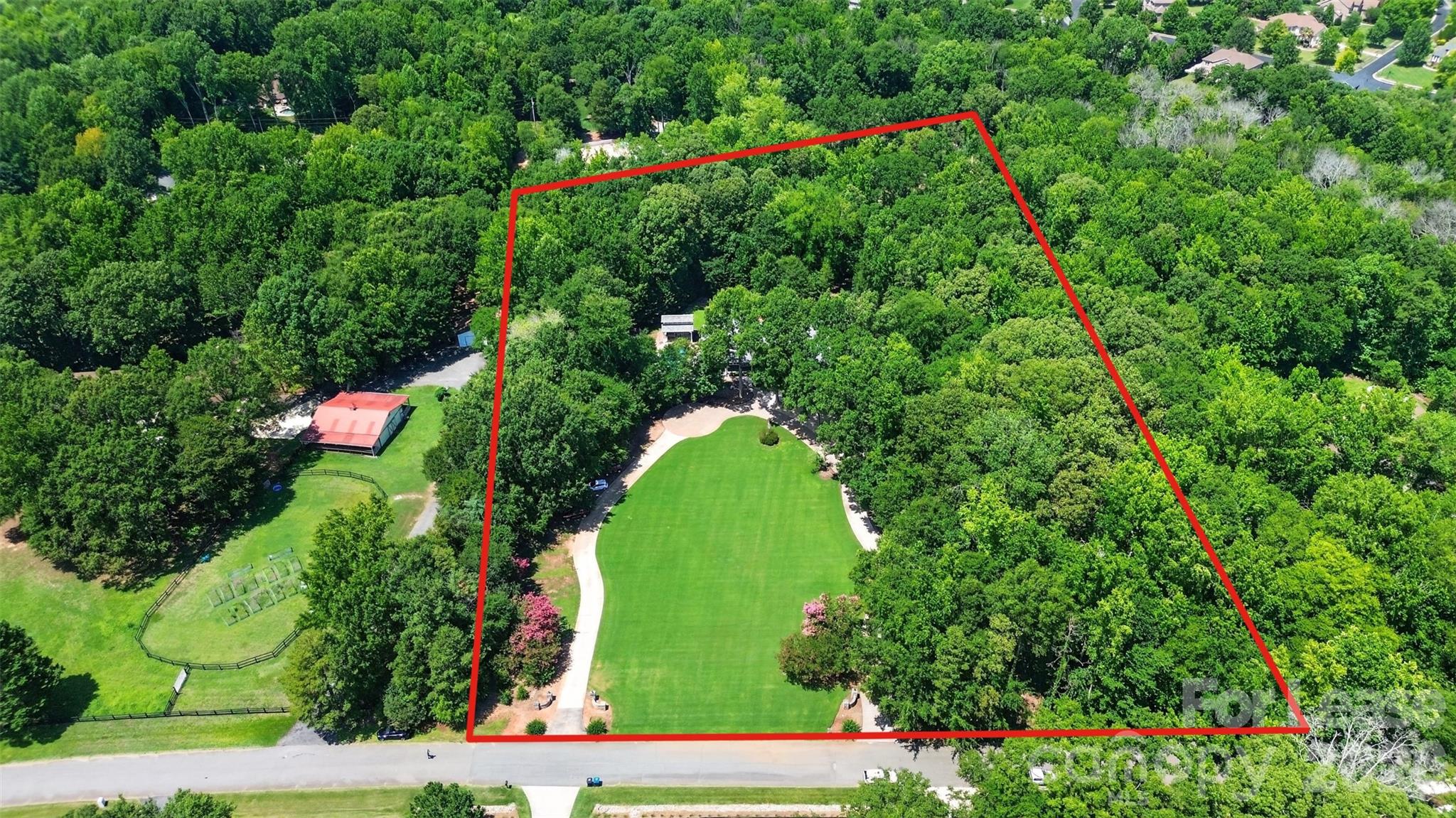 main property photo 29