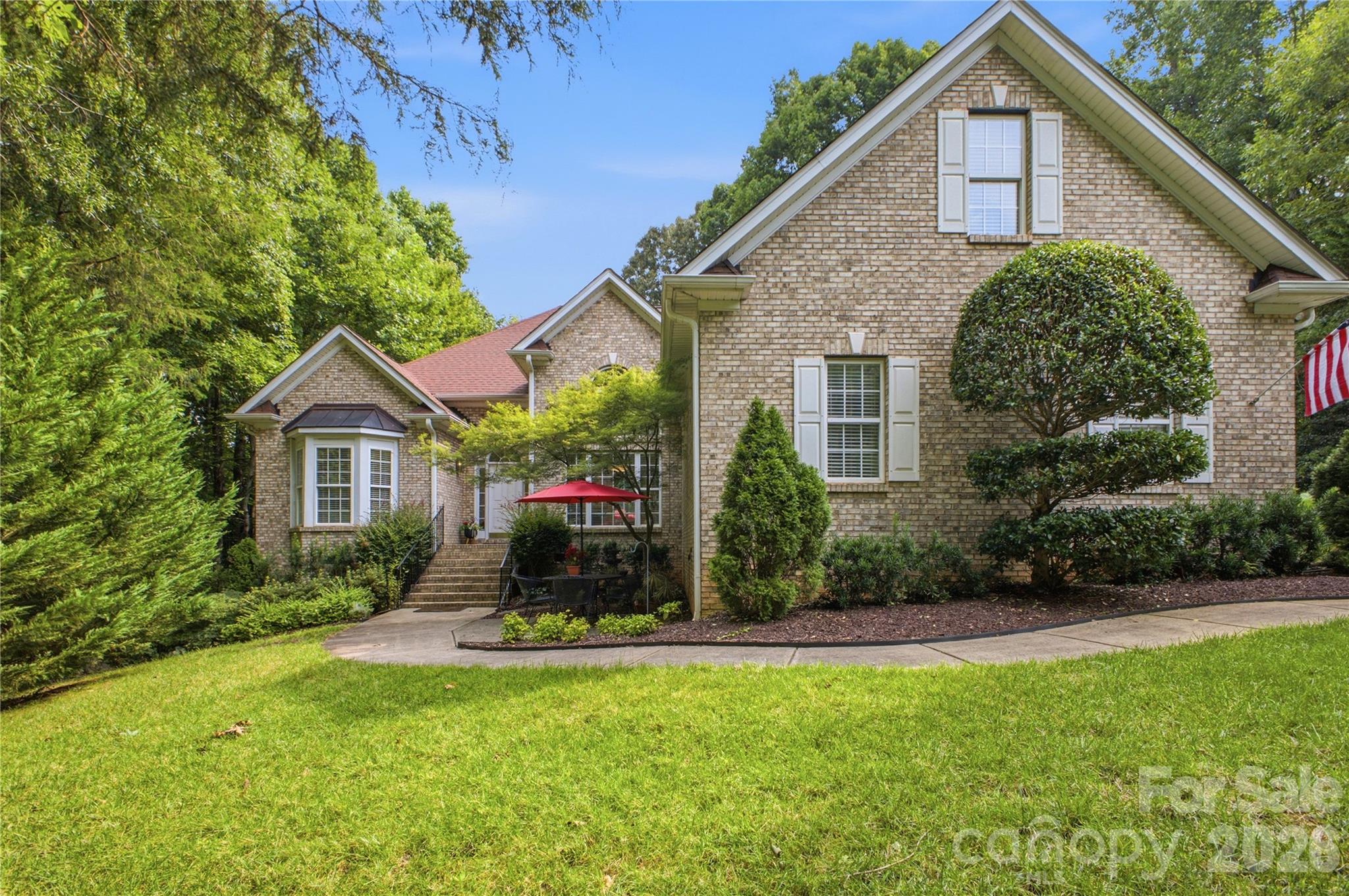 main property photo 47