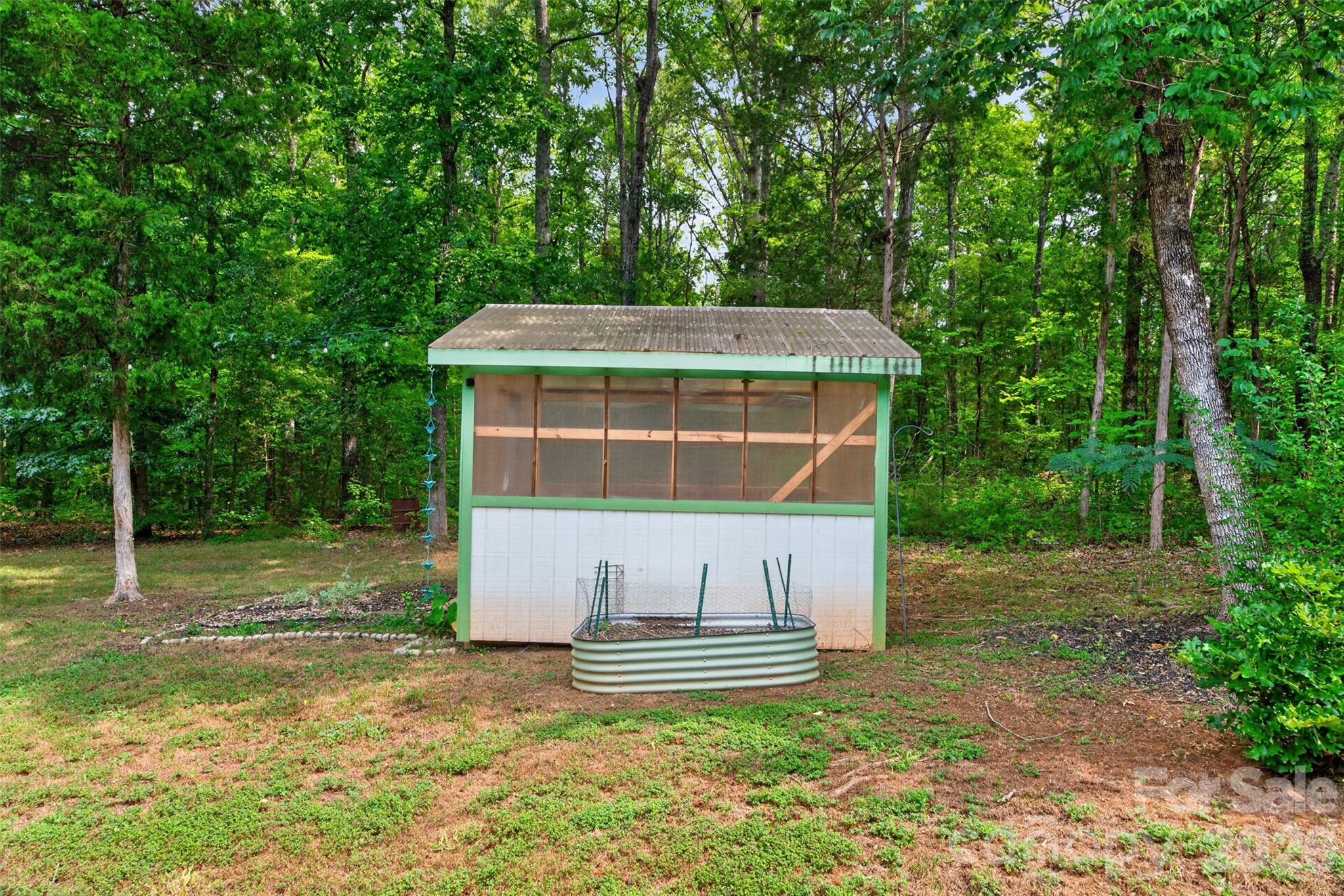 main property photo 39