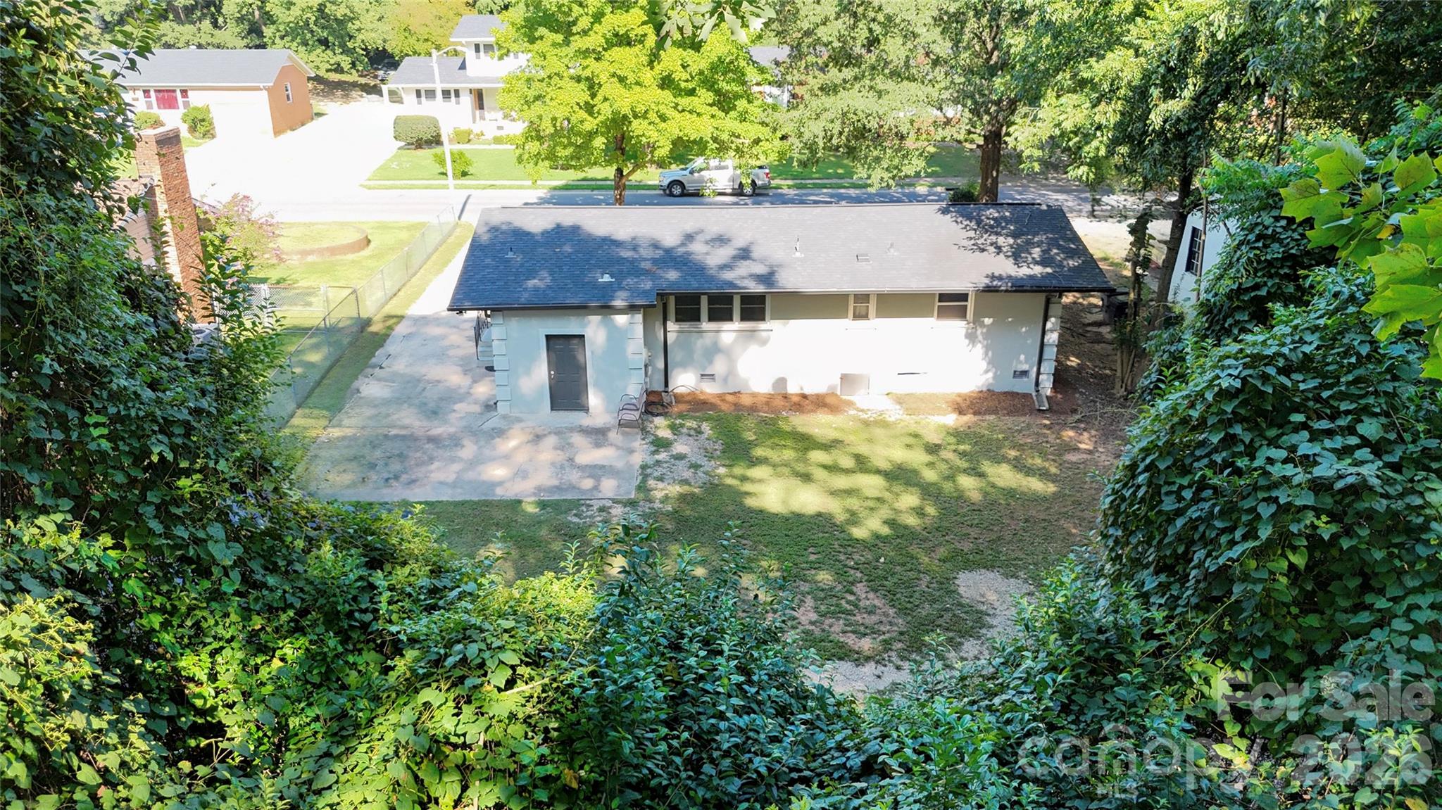 main property photo 43