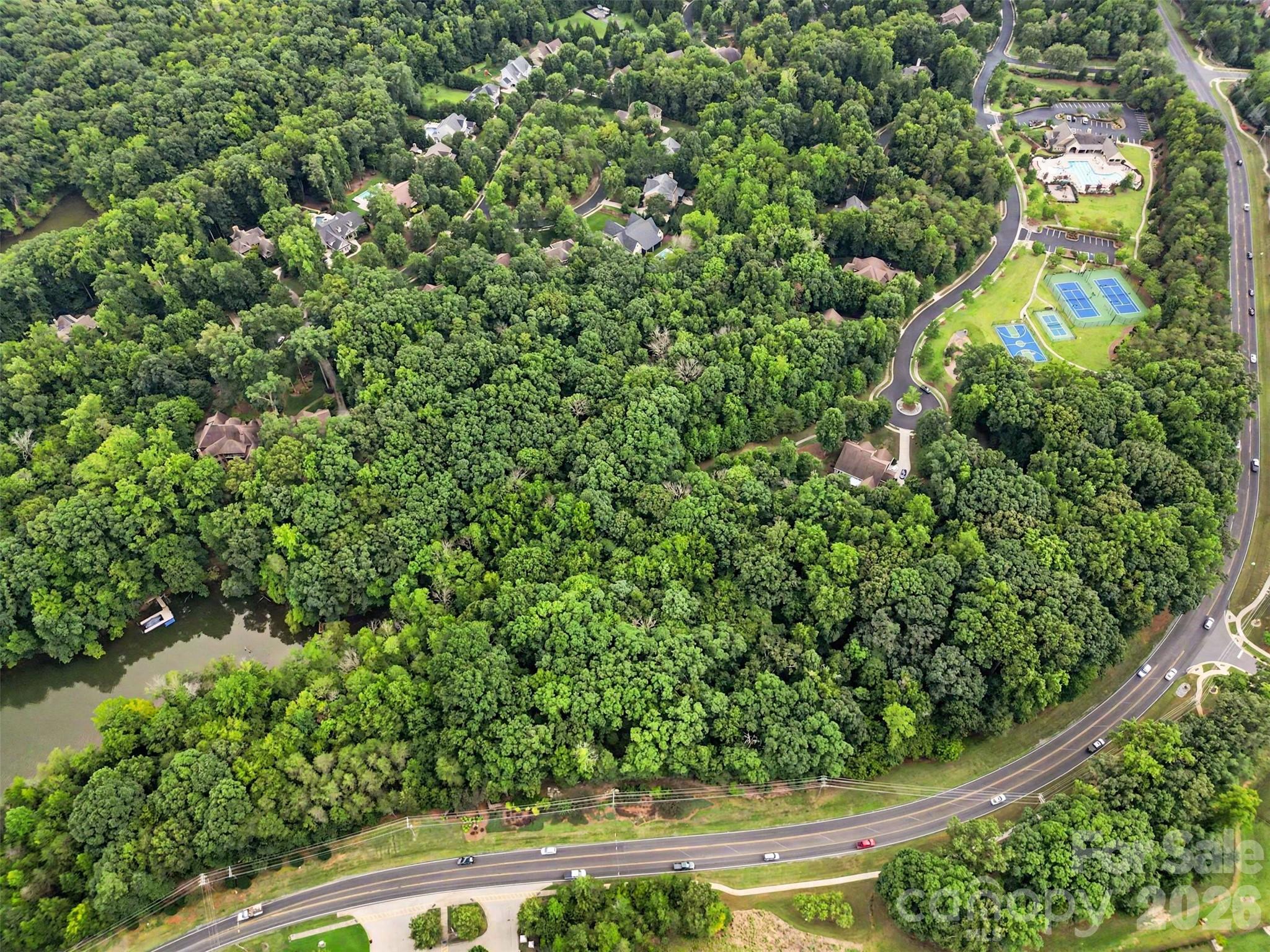 main property photo 34
