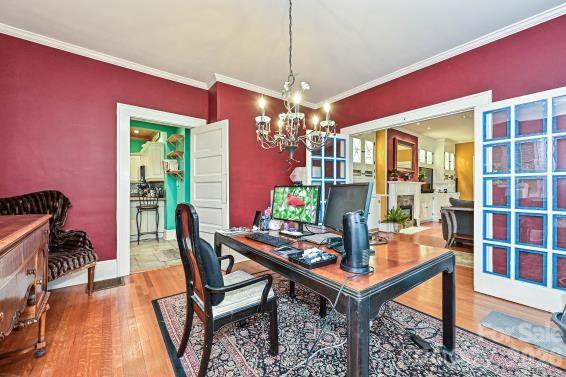 main property photo 8