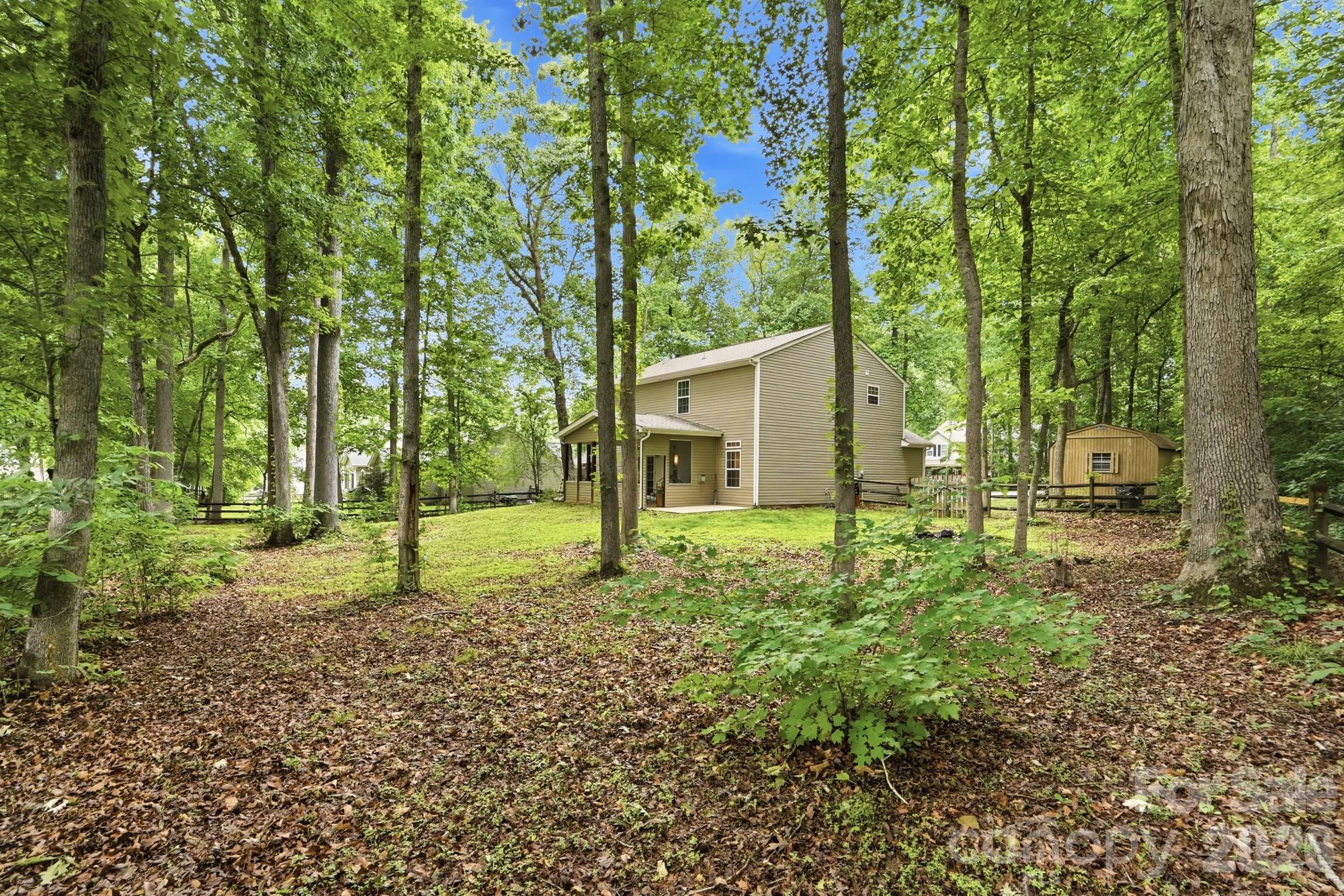 main property photo 31