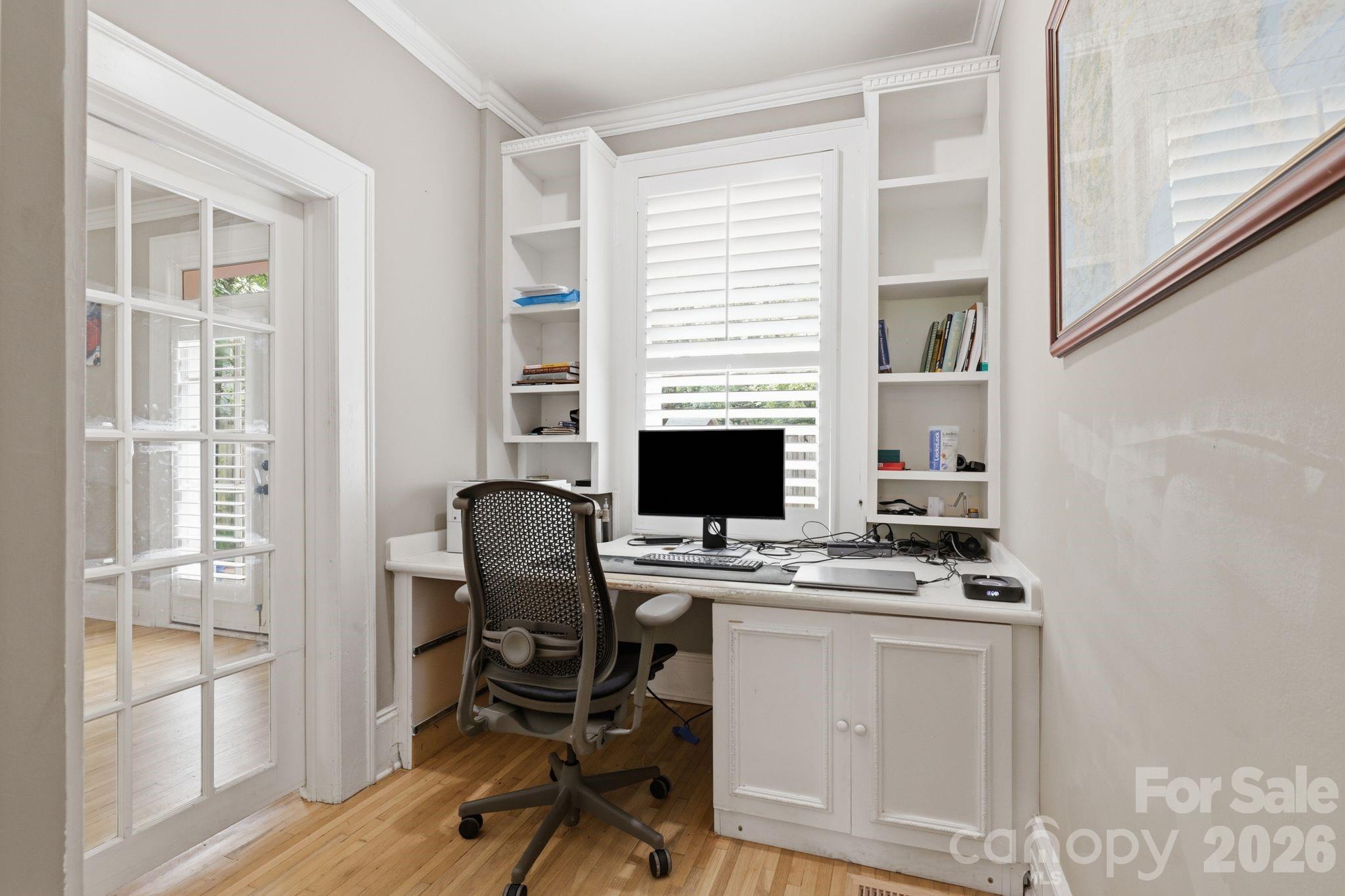 main property photo 20