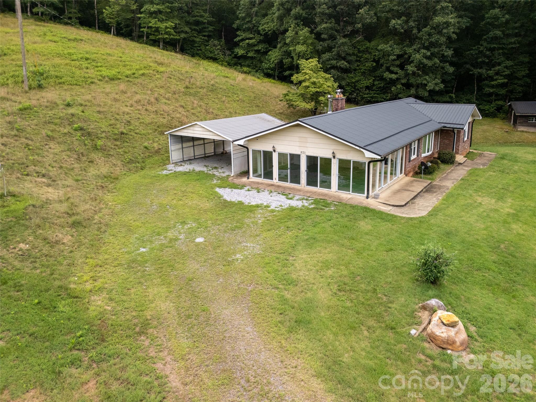 main property photo 21