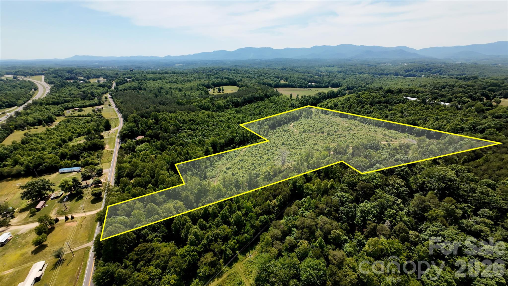 main property photo 10