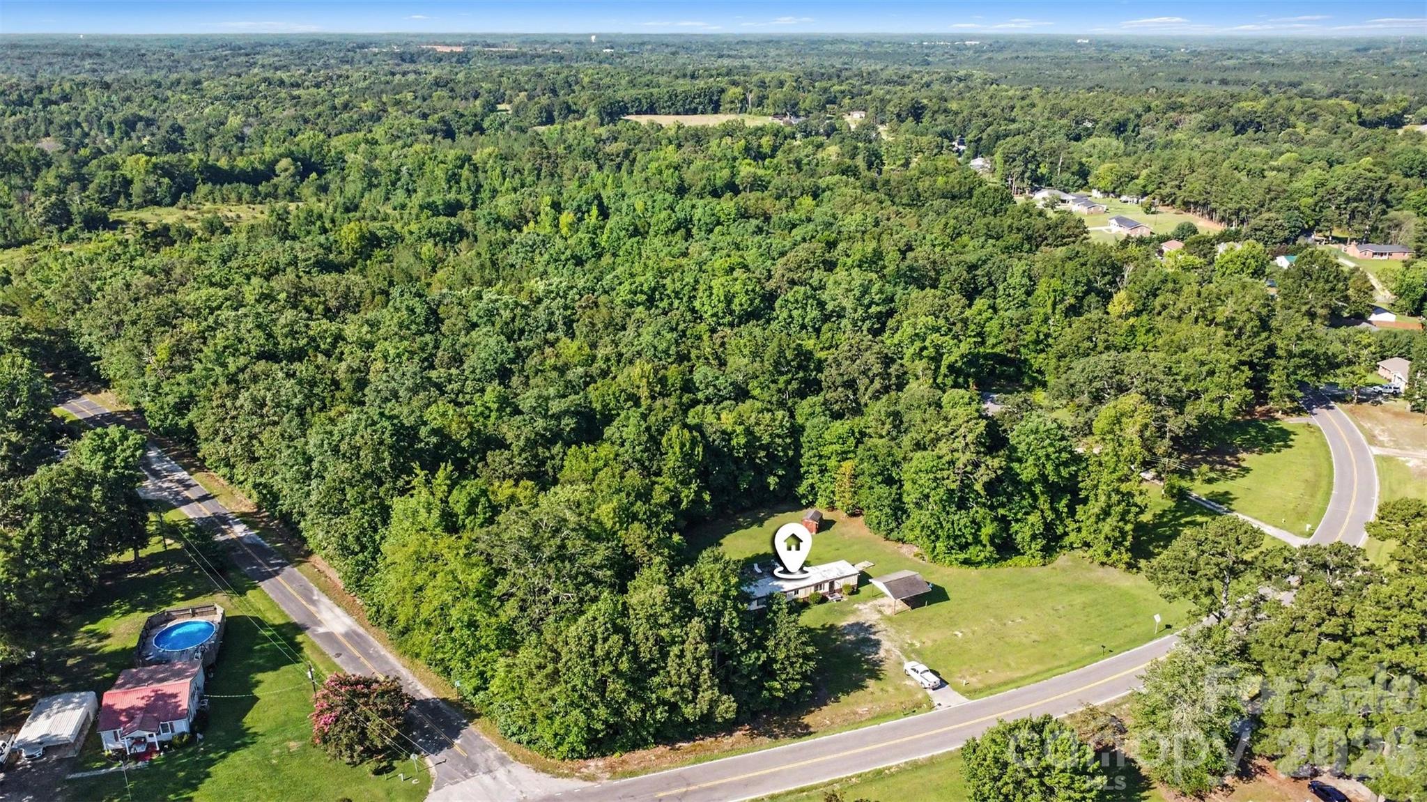 main property photo 46