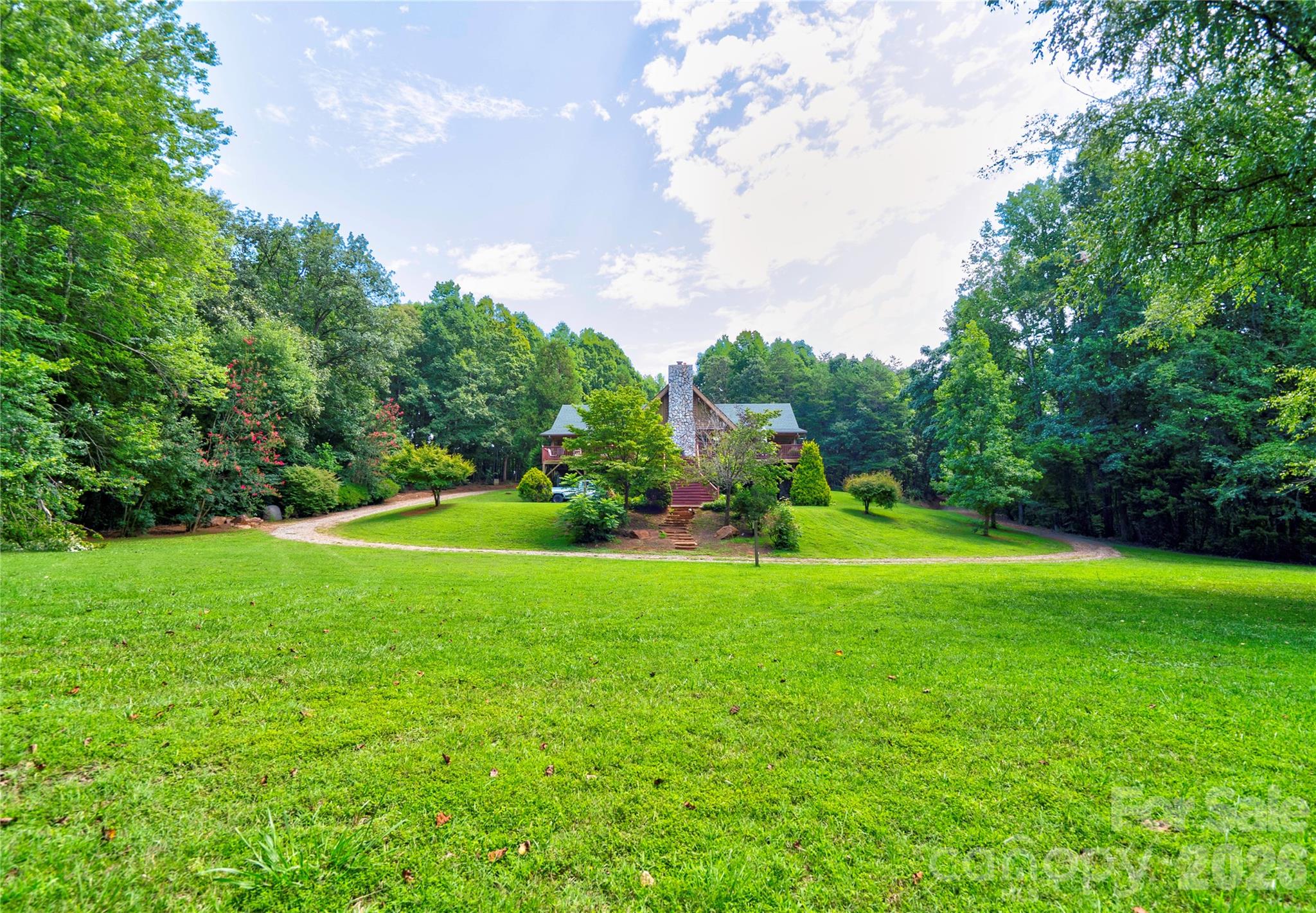 main property photo 37