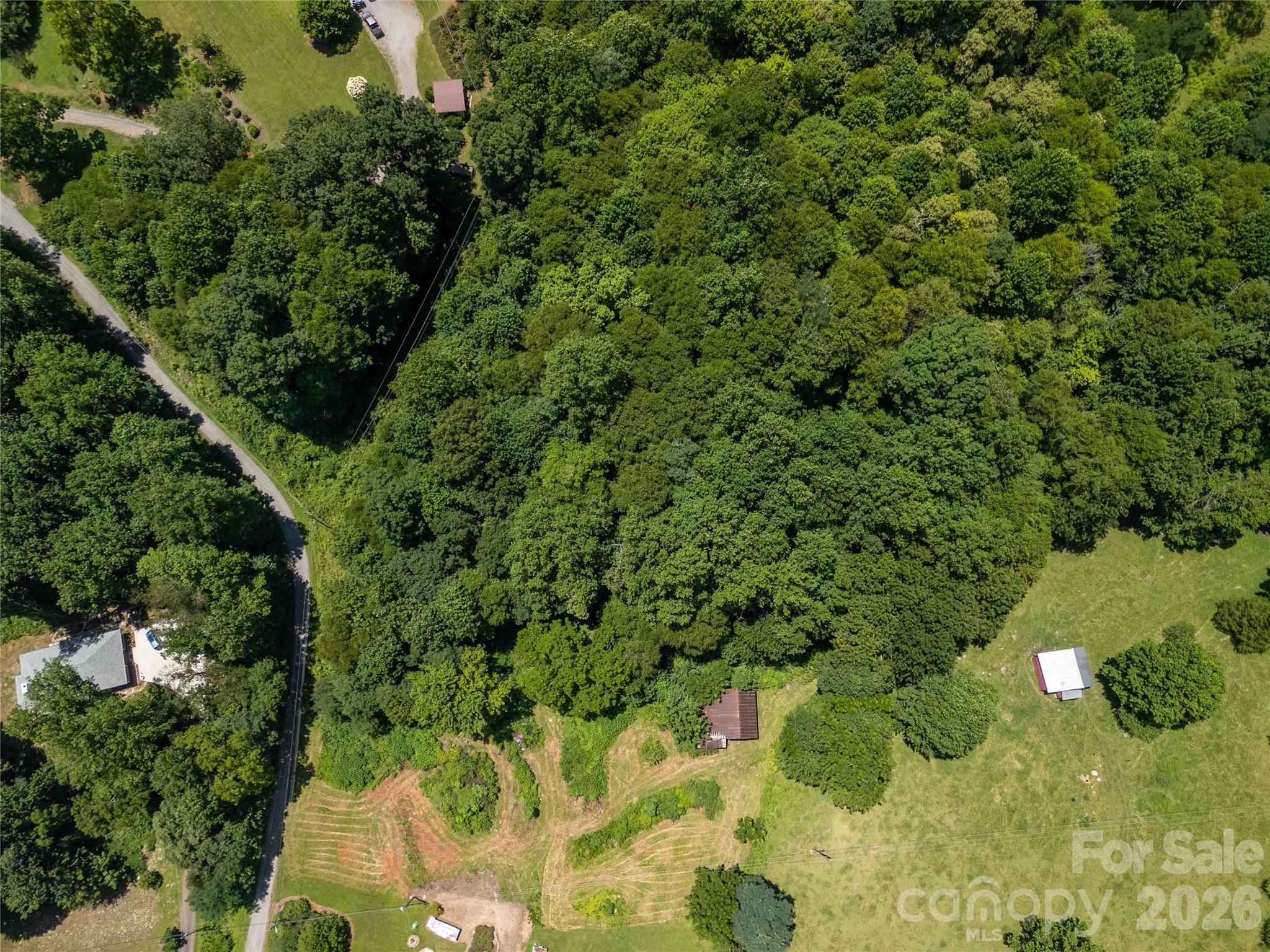 main property photo 19