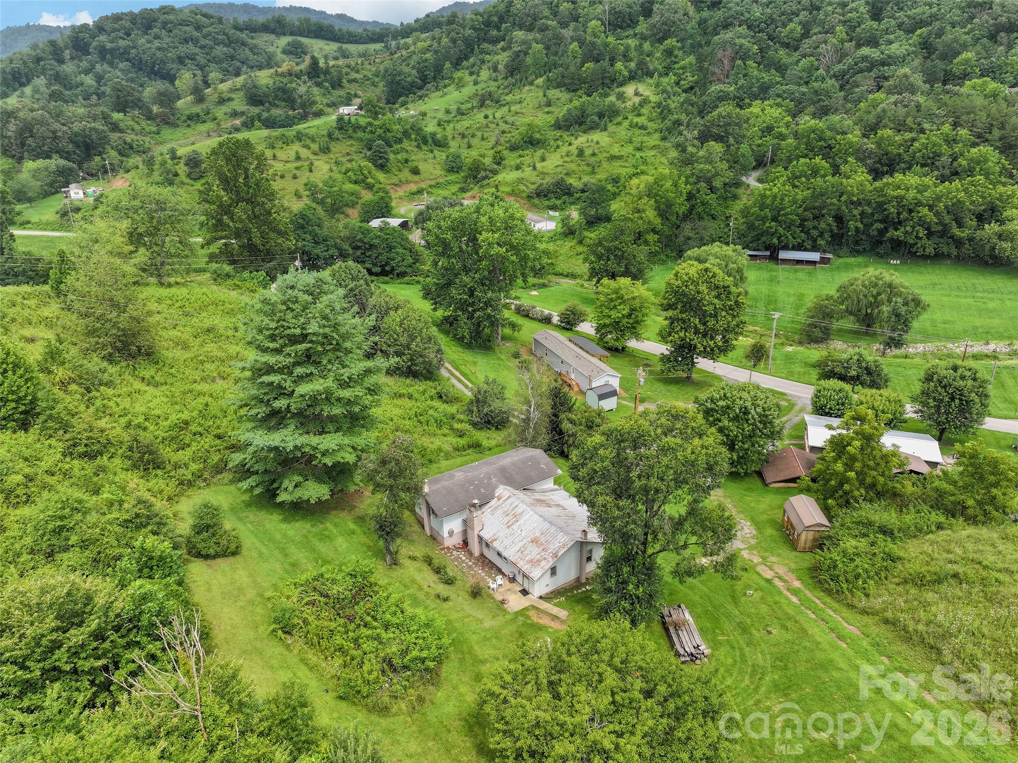 main property photo 24