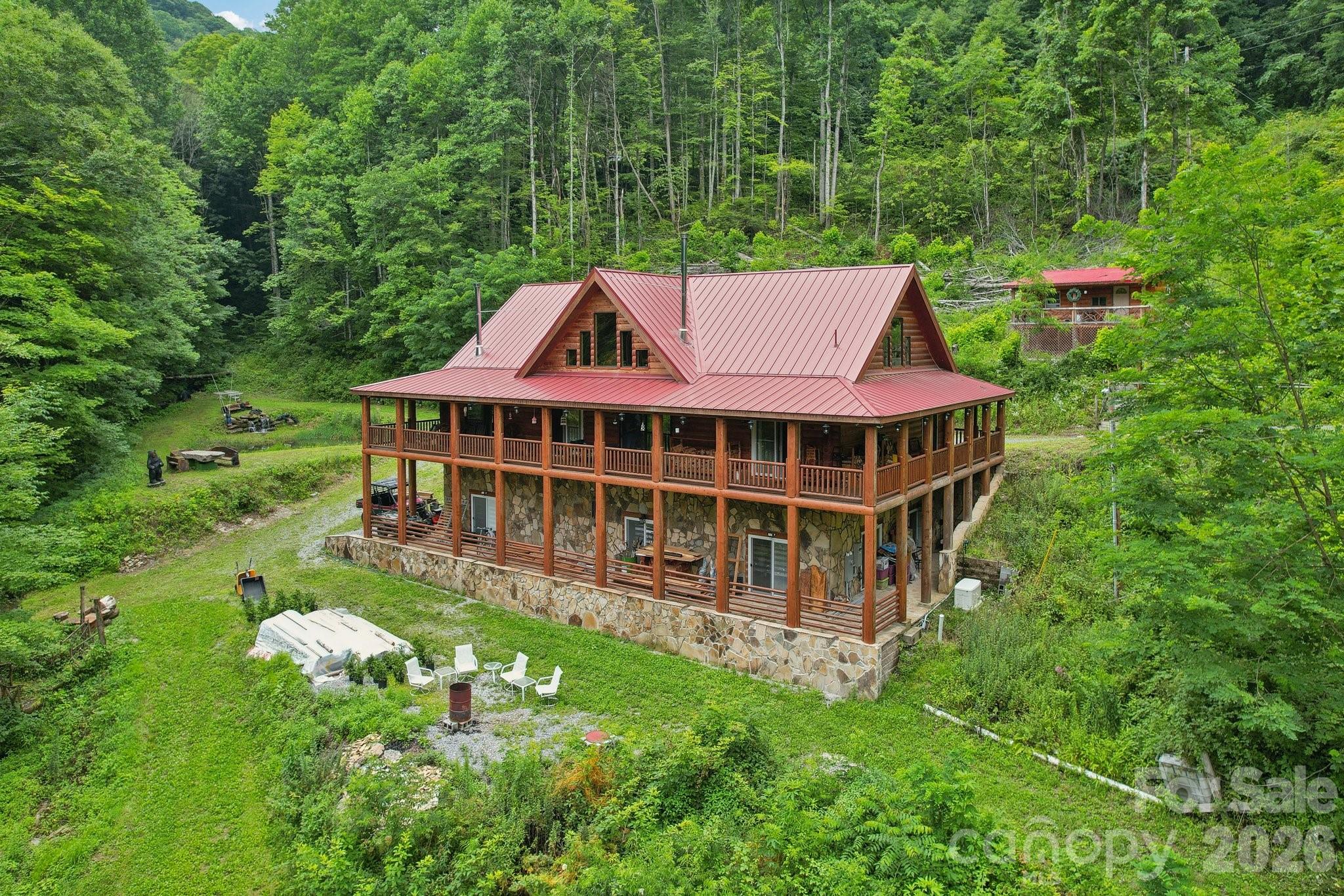main property photo 7