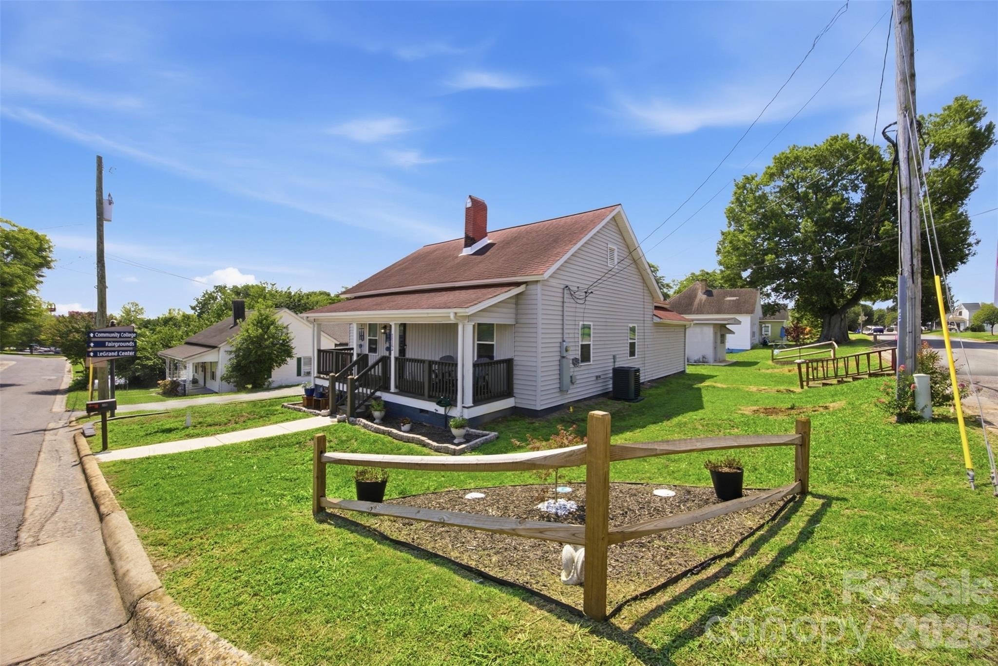 main property photo 22