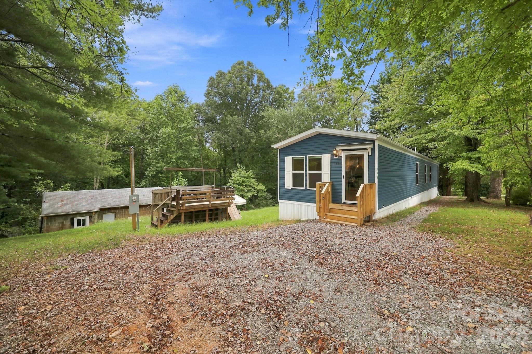 main property photo 40