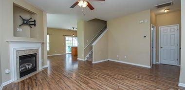 image of property with 3 Bed | 3 Bath | 1,811 Sqft