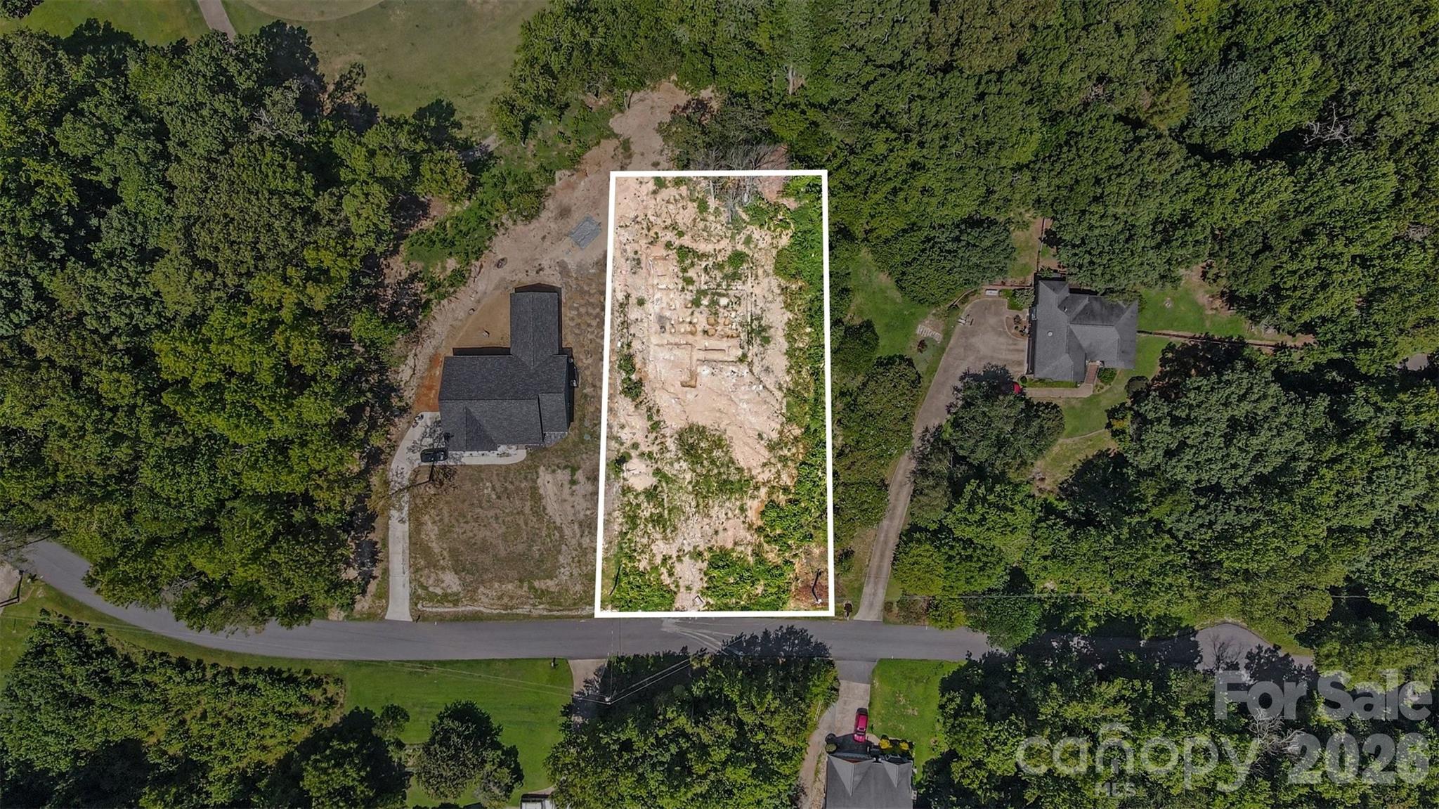 main property photo 13