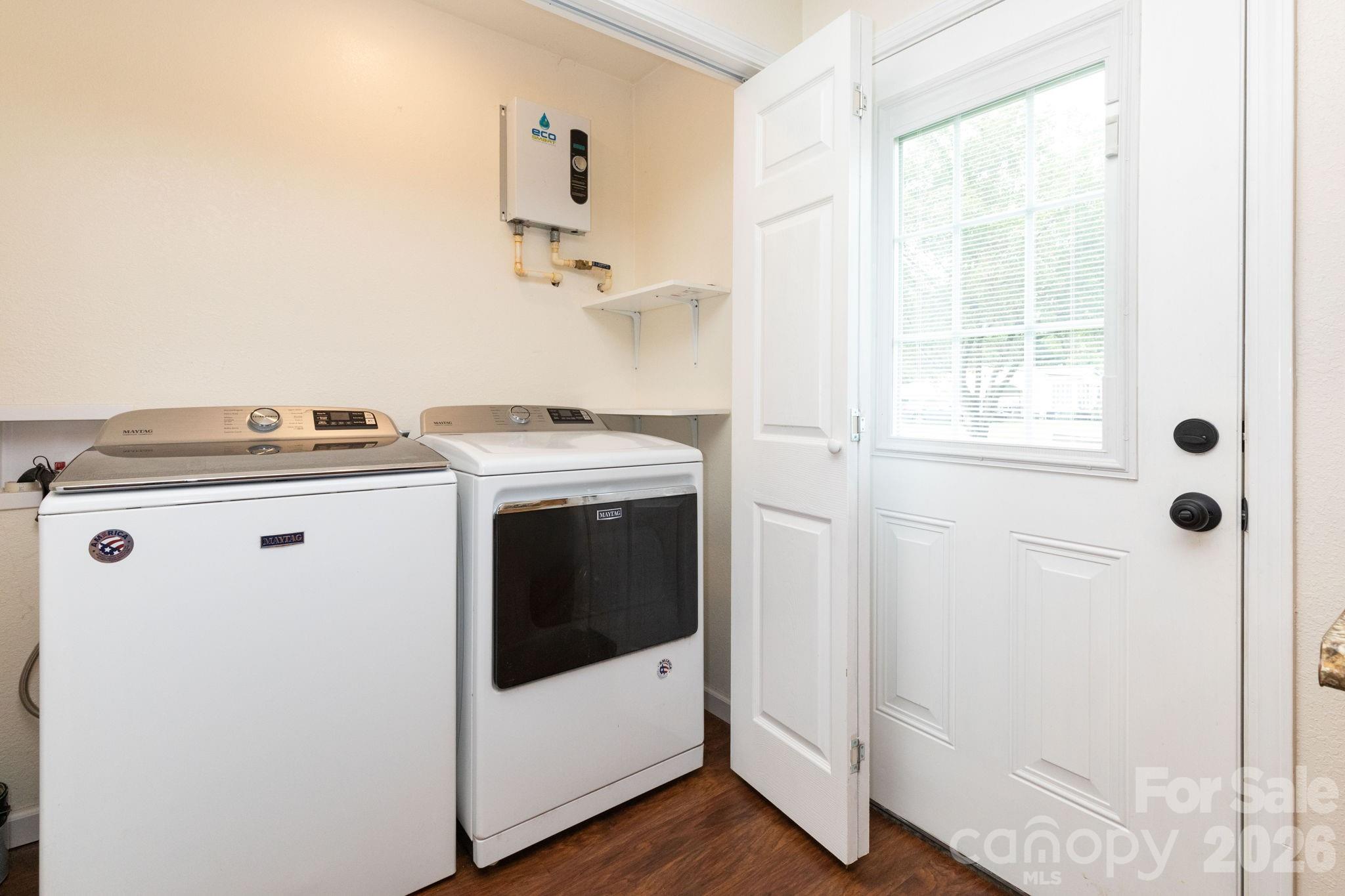 main property photo 16