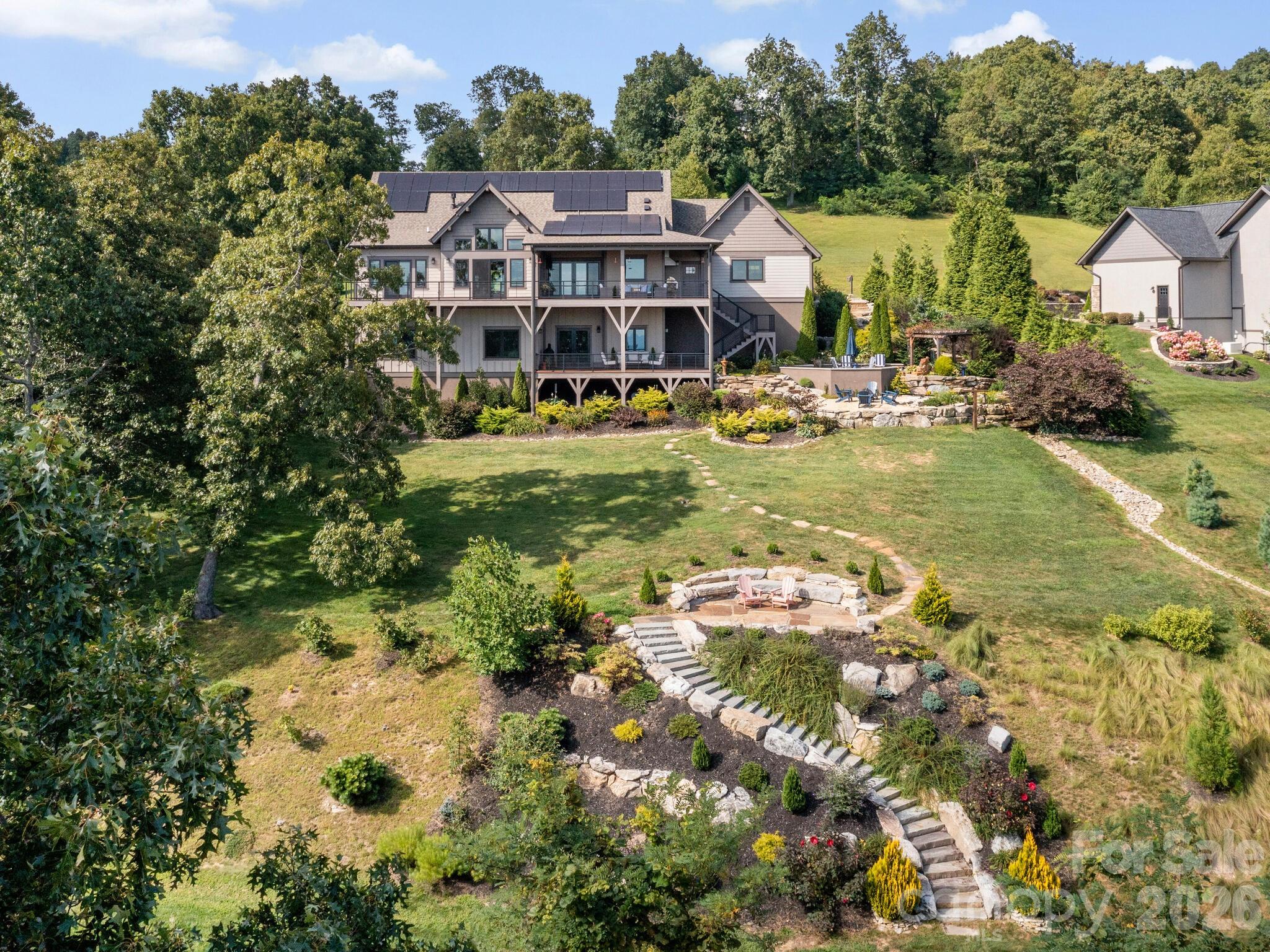 main property photo 40