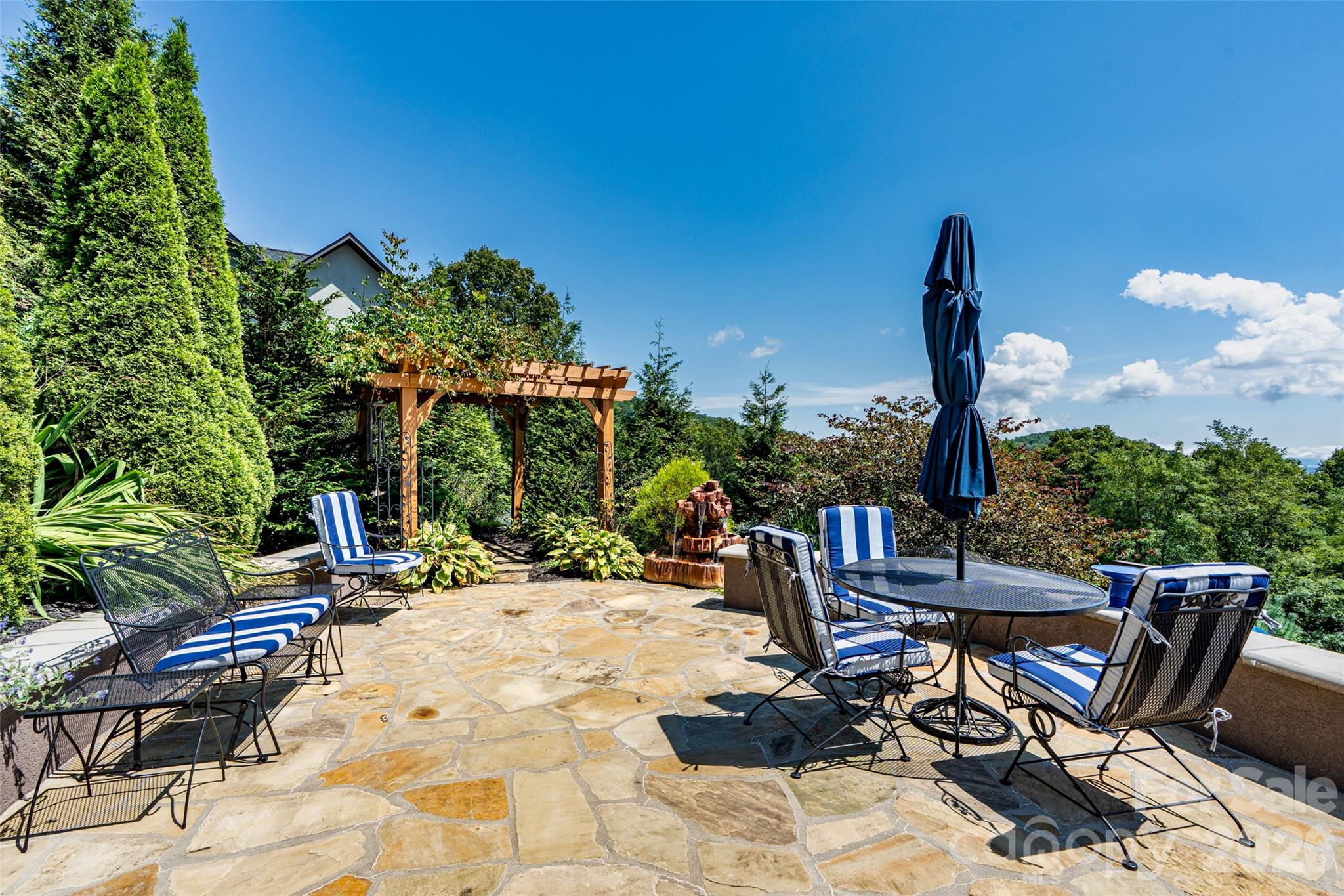 main property photo 41