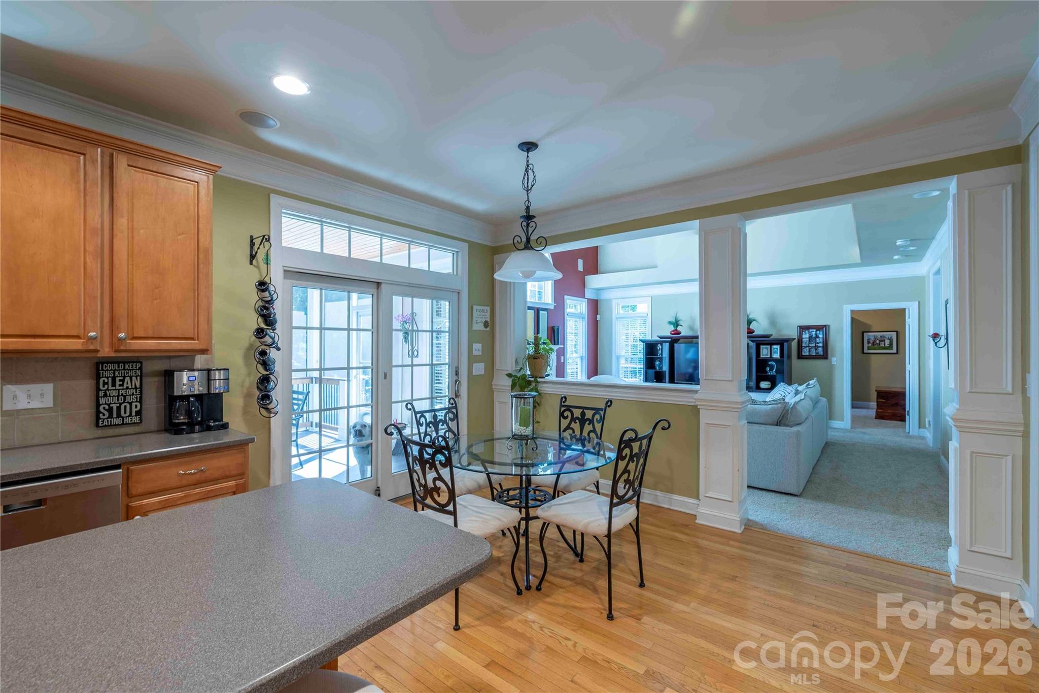 main property photo 10