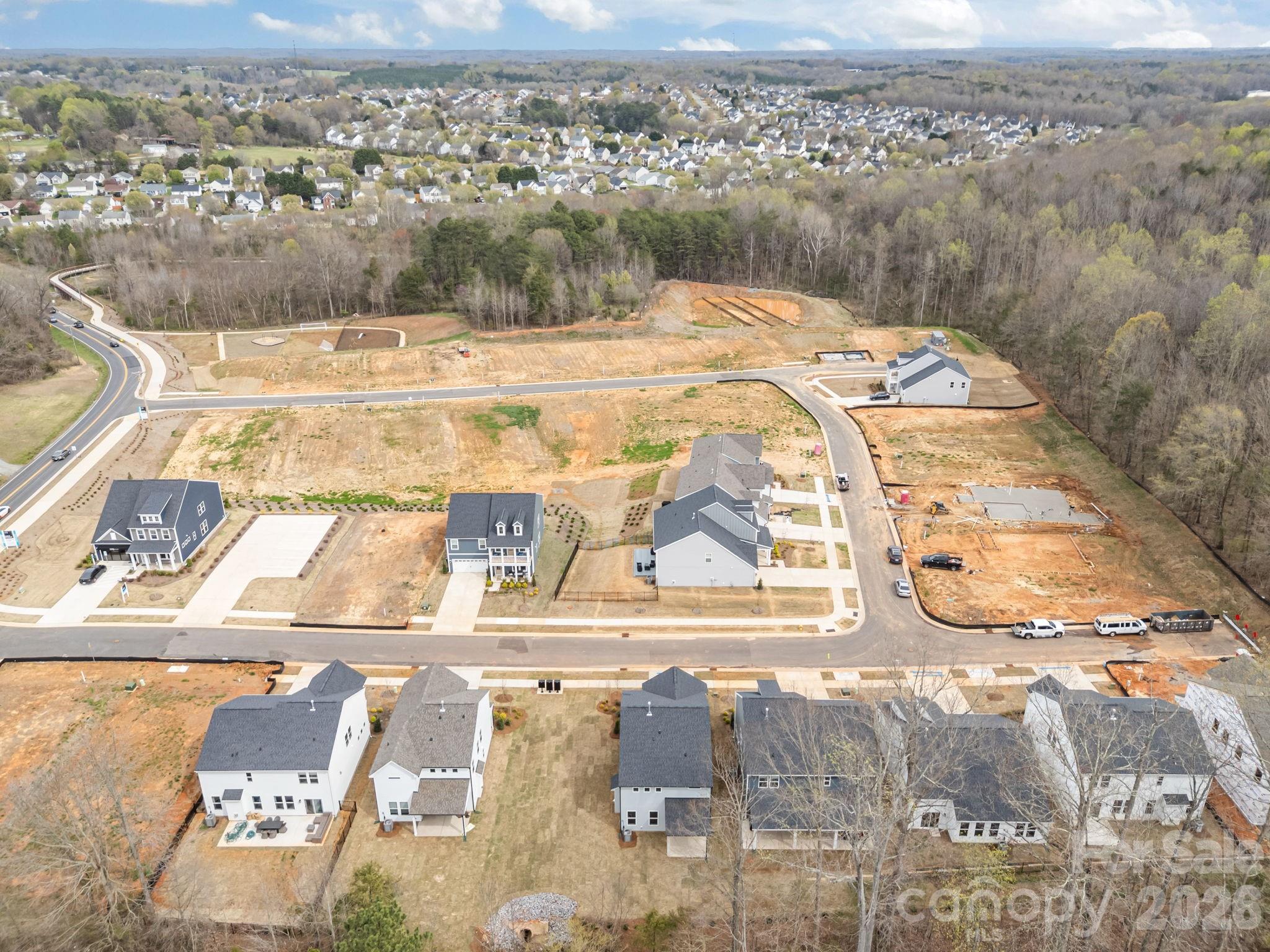 main property photo 20