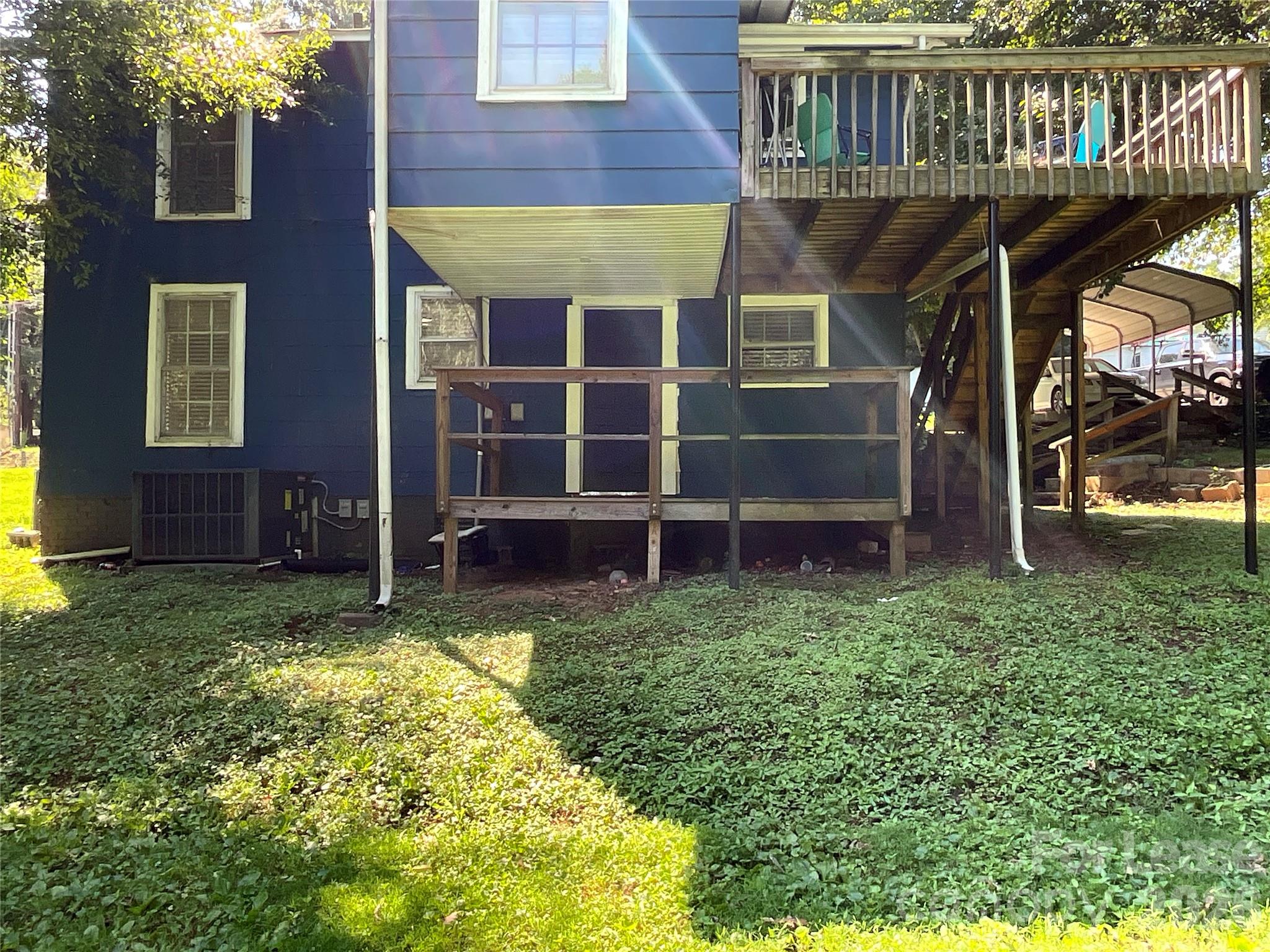main property photo 13