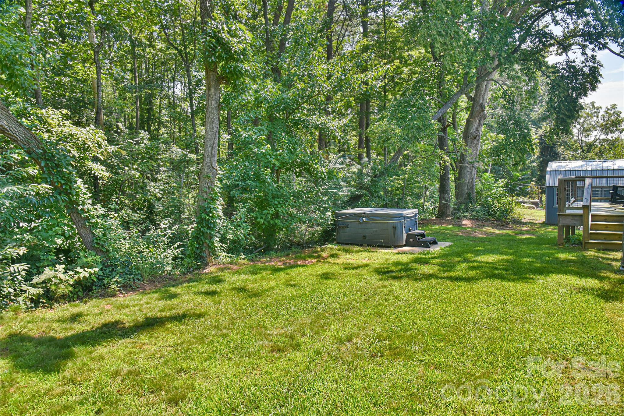 main property photo 22