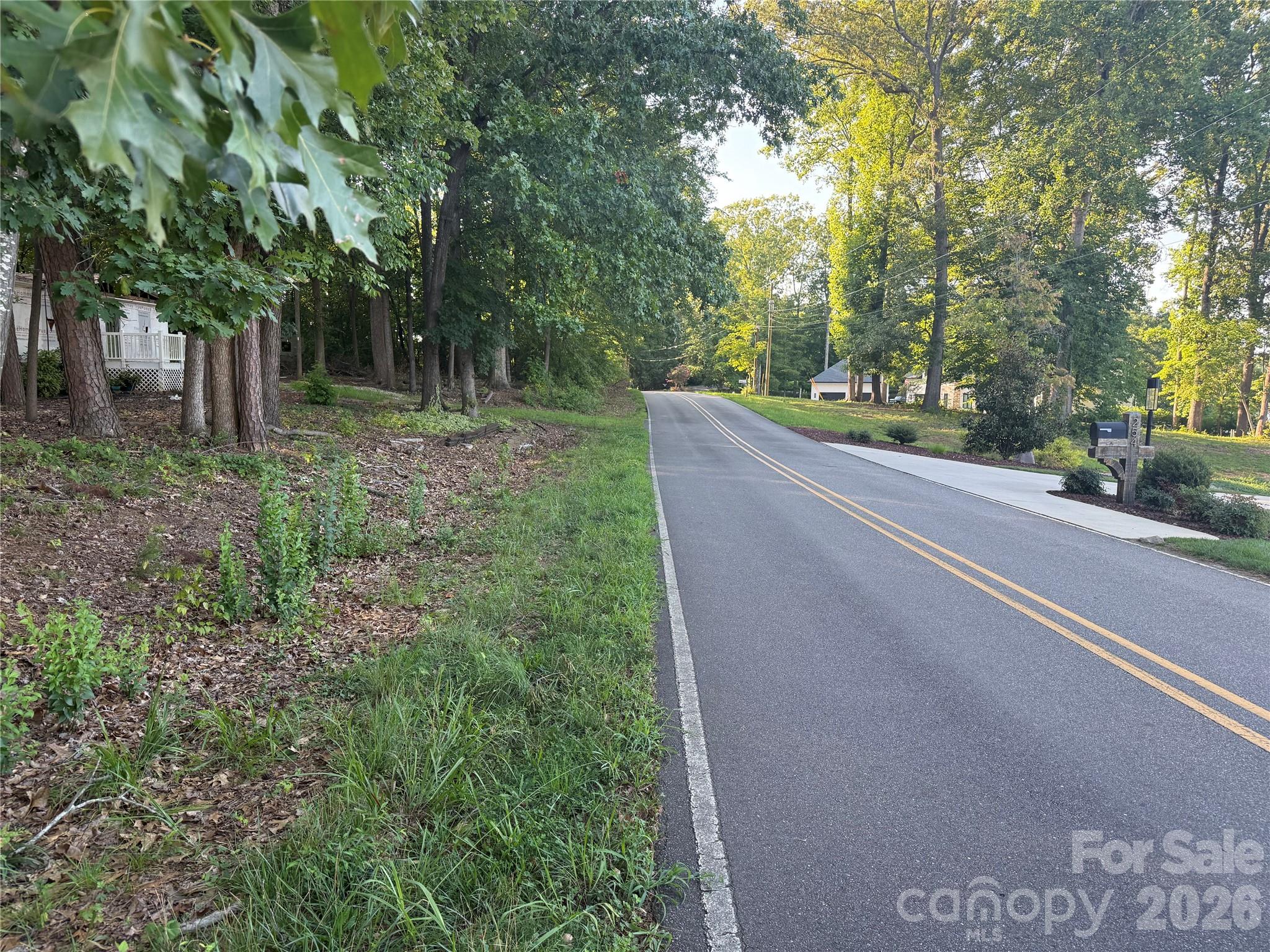 main property photo 5