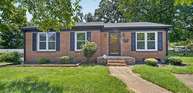 image of property with 3 Bed | 2 Bath | 1,048 Sqft
