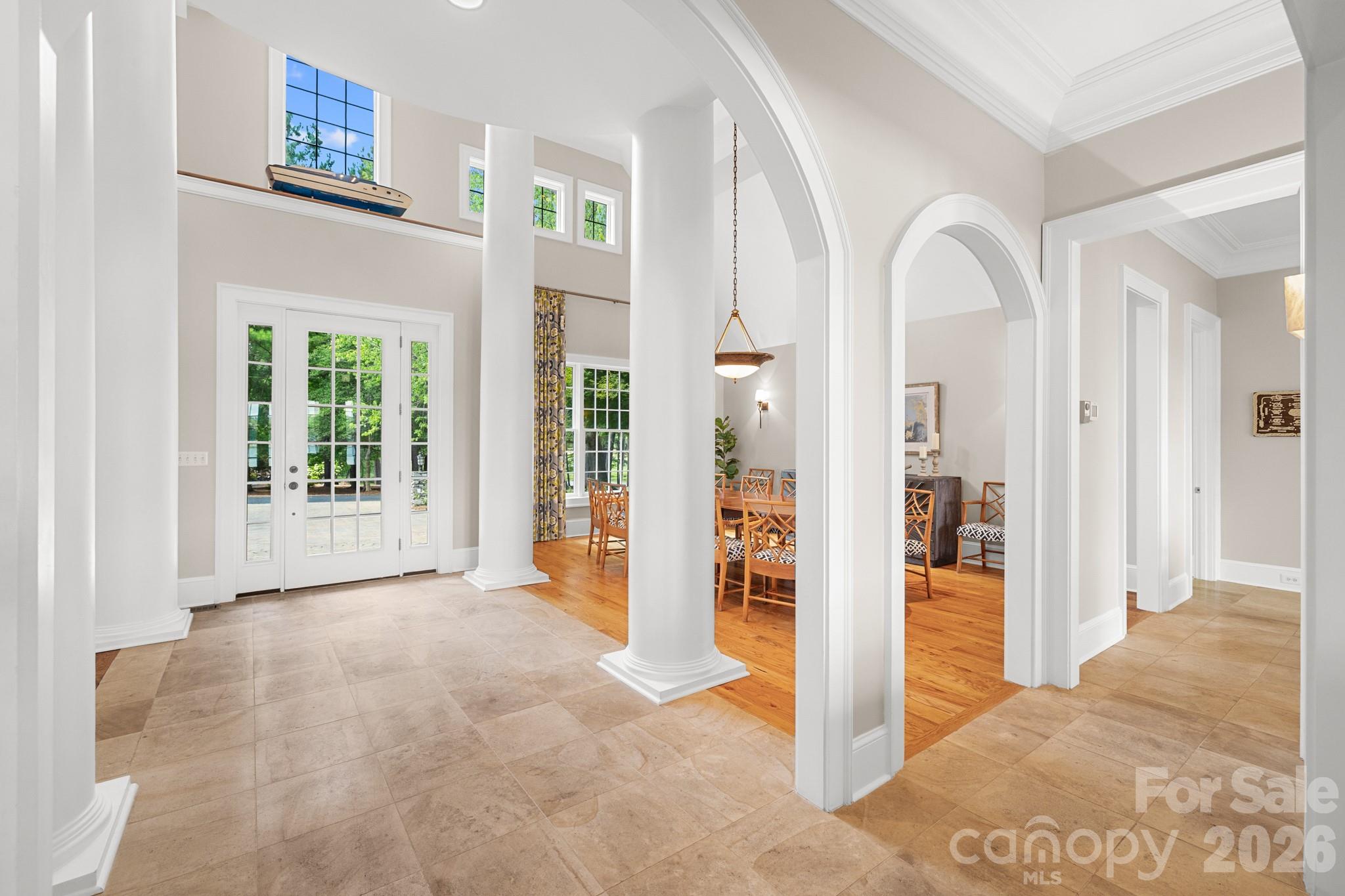 main property photo 4