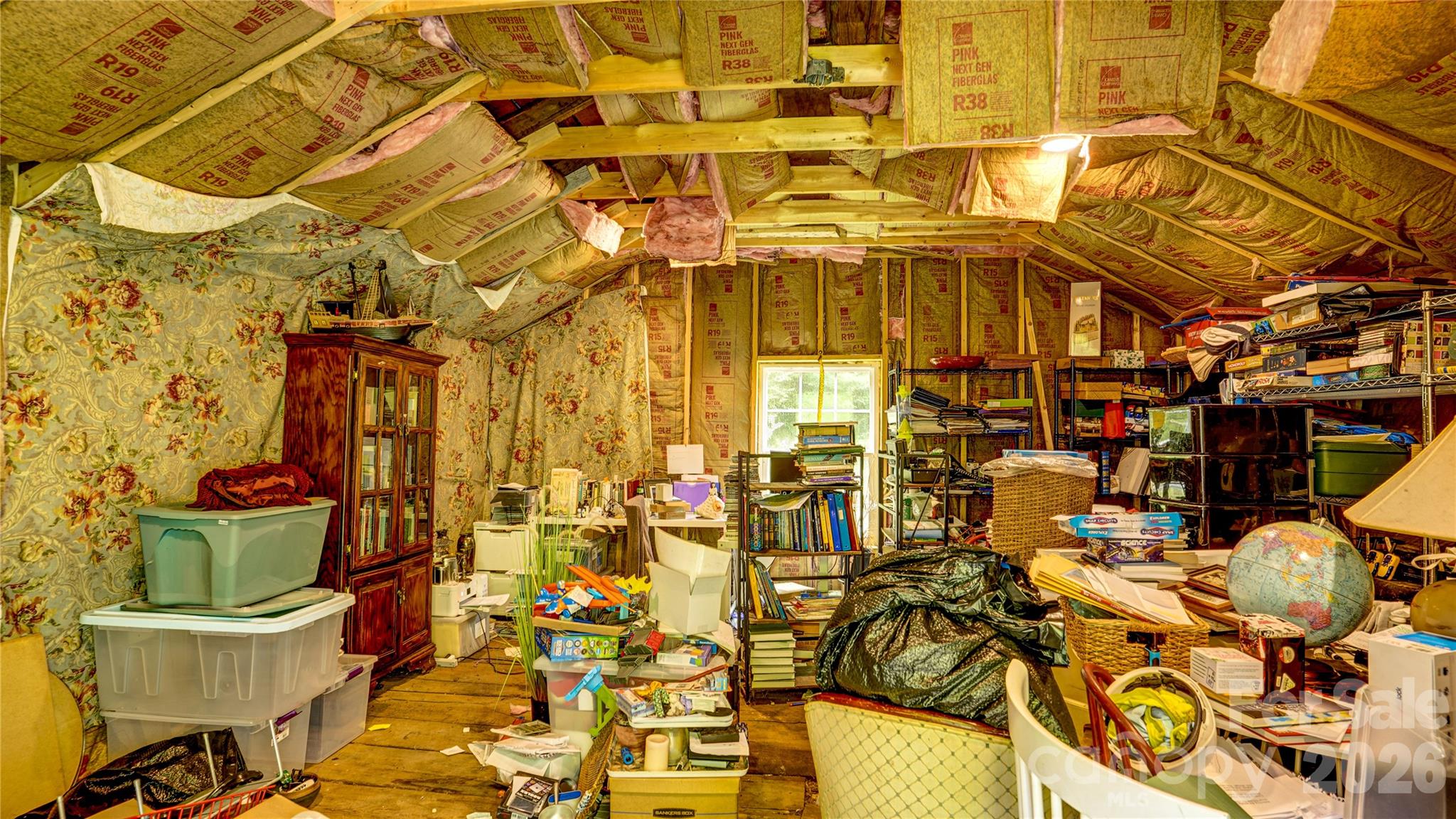 main property photo 19