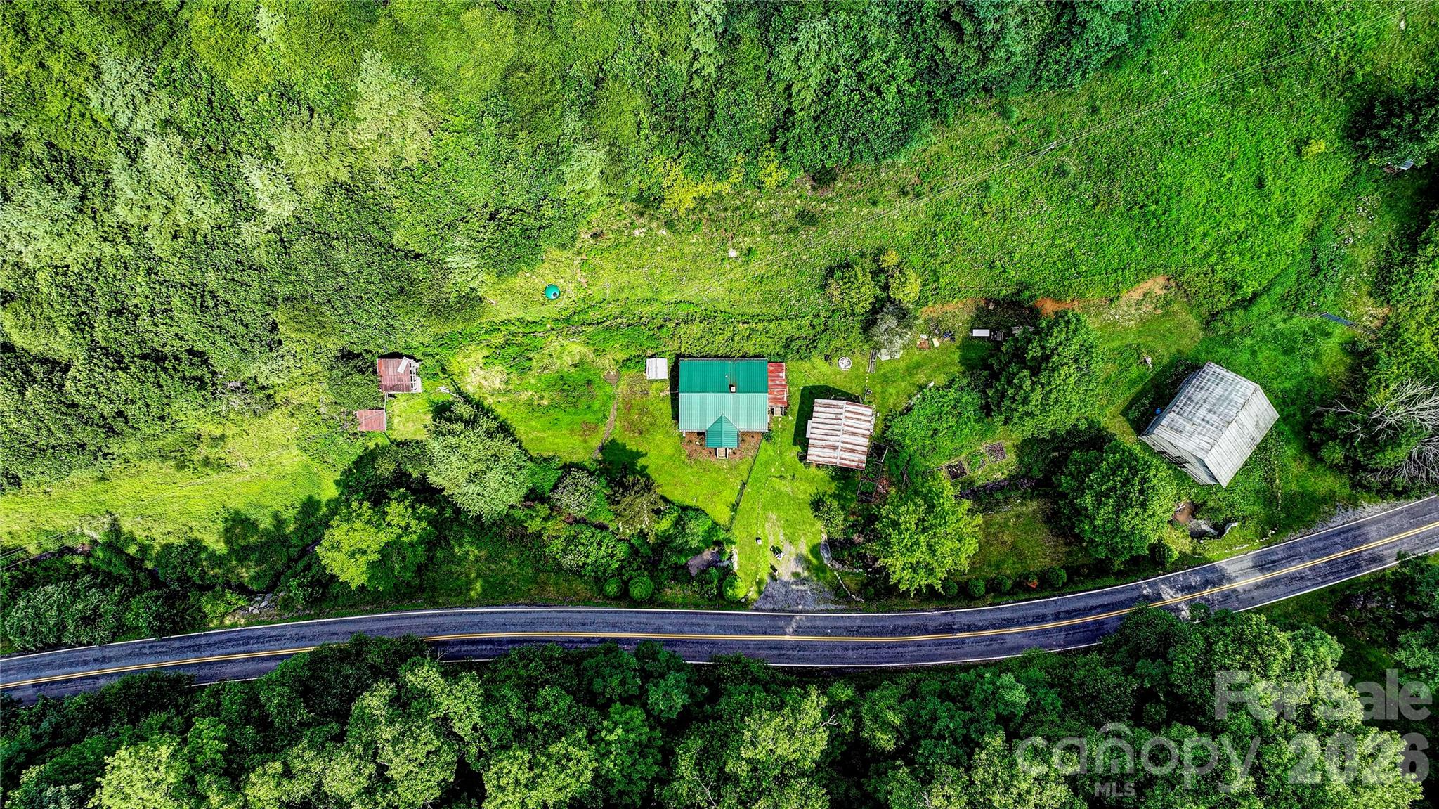 main property photo 29