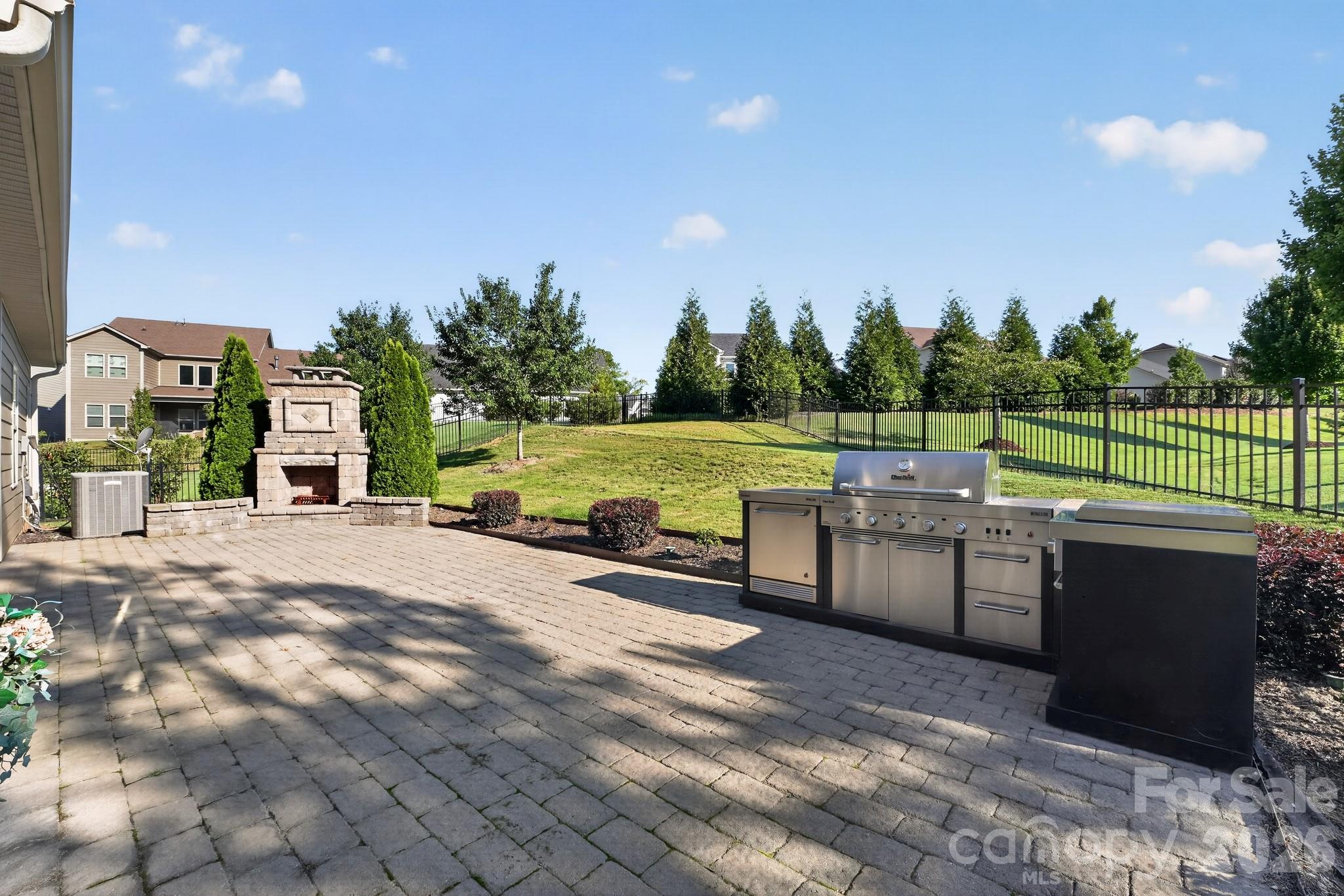 main property photo 20
