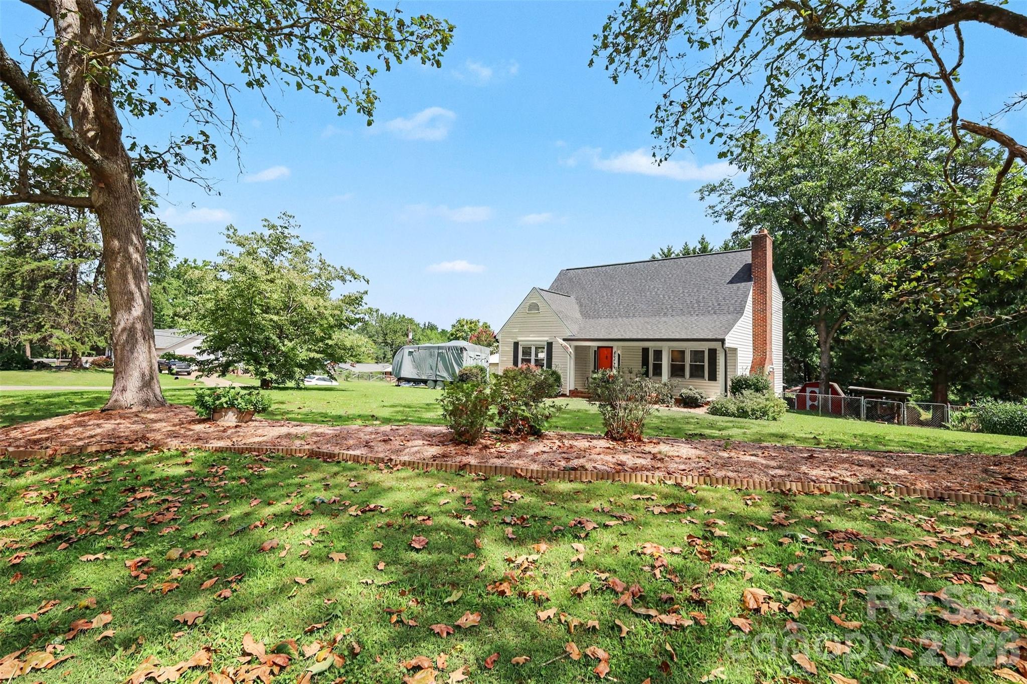 main property photo 26